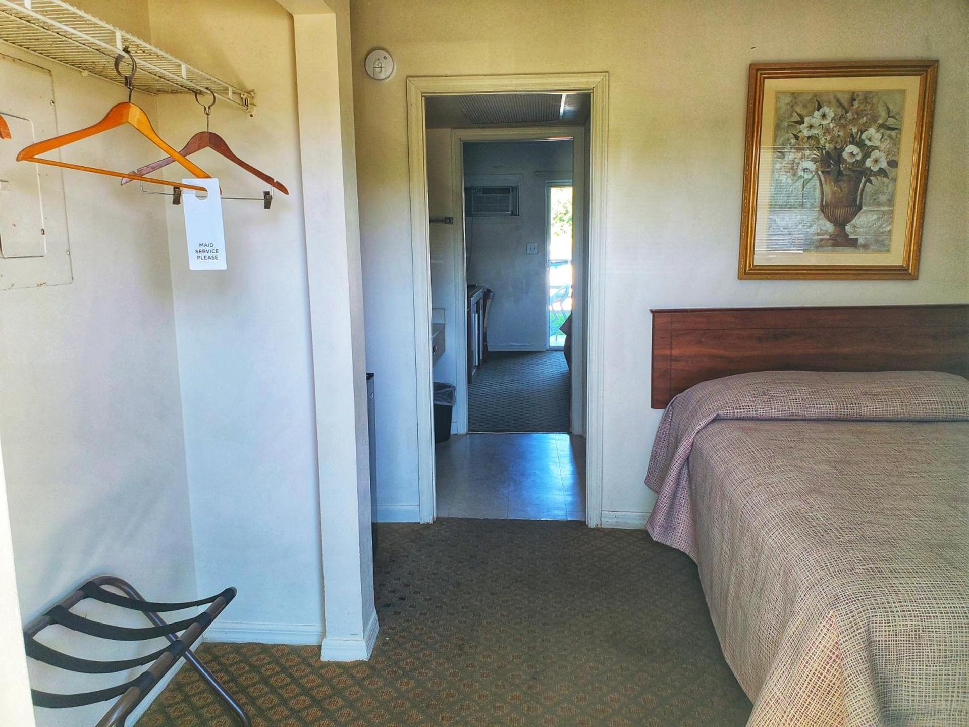 The Port Hotel and Marina photo 11