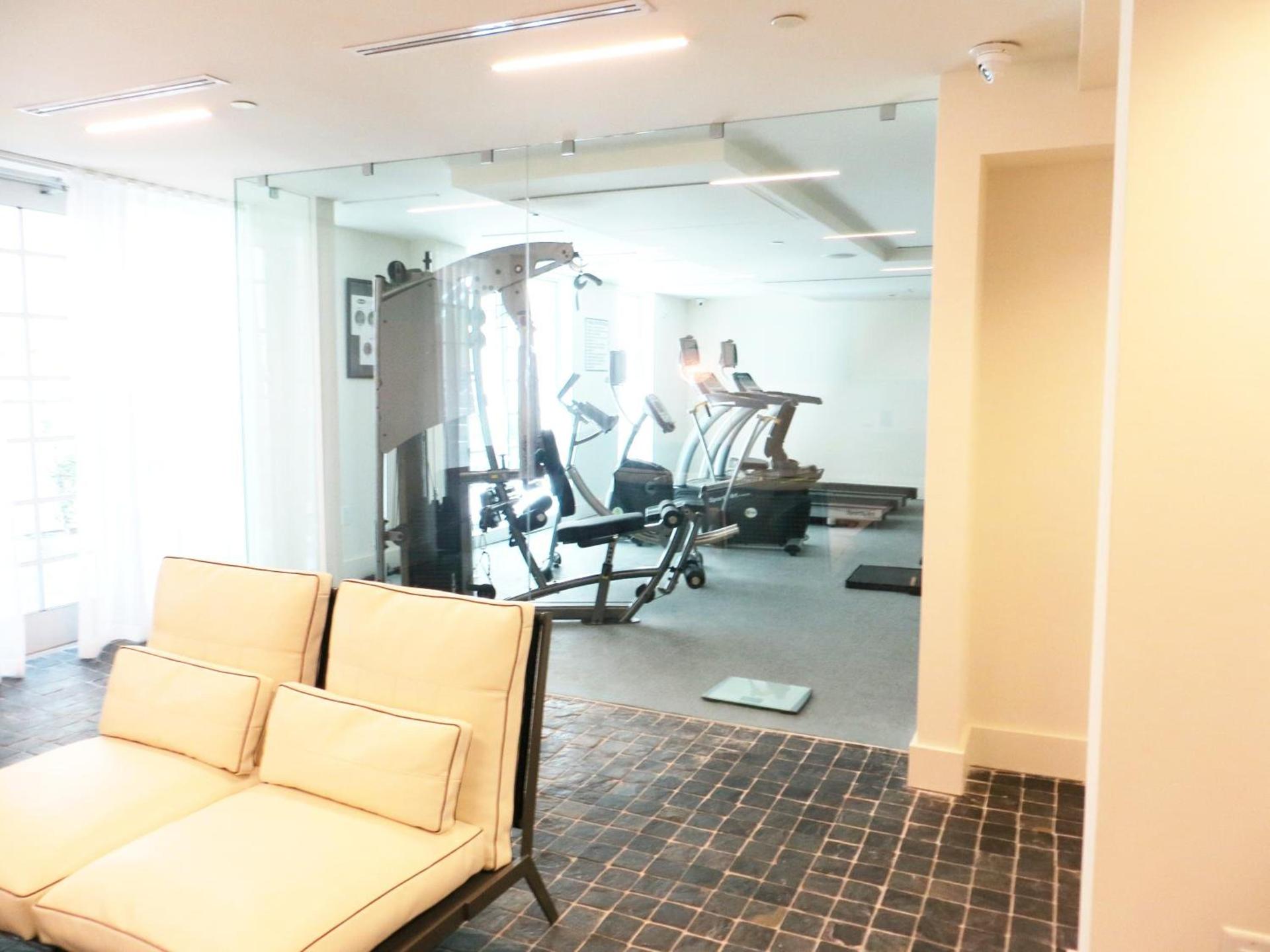 Leslie Hotel Ocean Drive photo 25