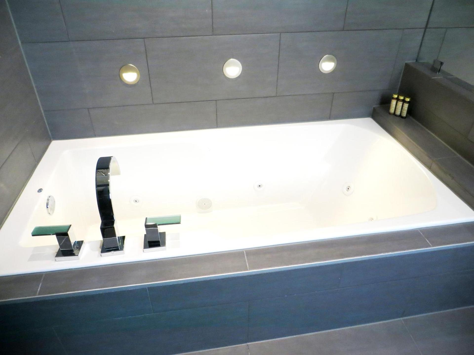 Leslie Hotel Ocean Drive photo 48
