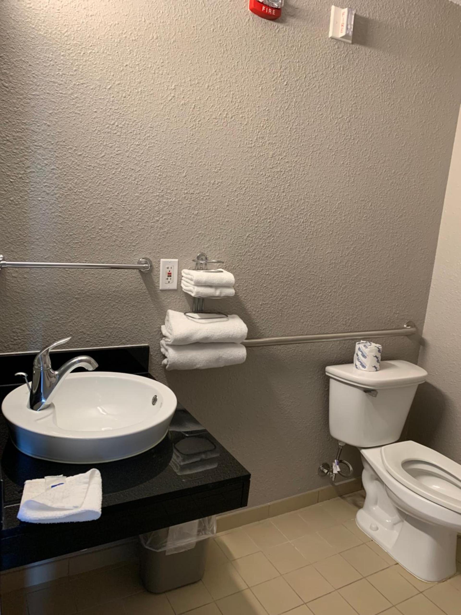 Motel 6-Fort Wayne, IN photo 56