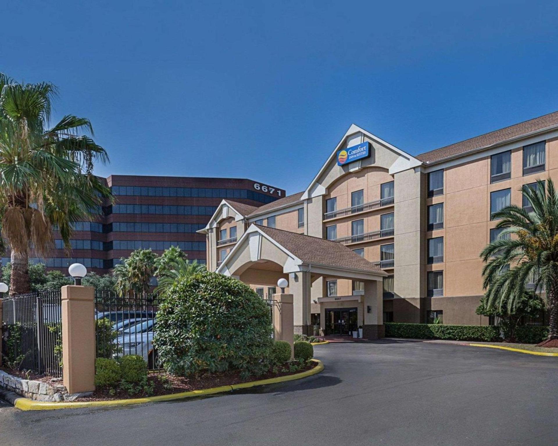 Comfort Inn Southwest Fwy at Westpark photo 2
