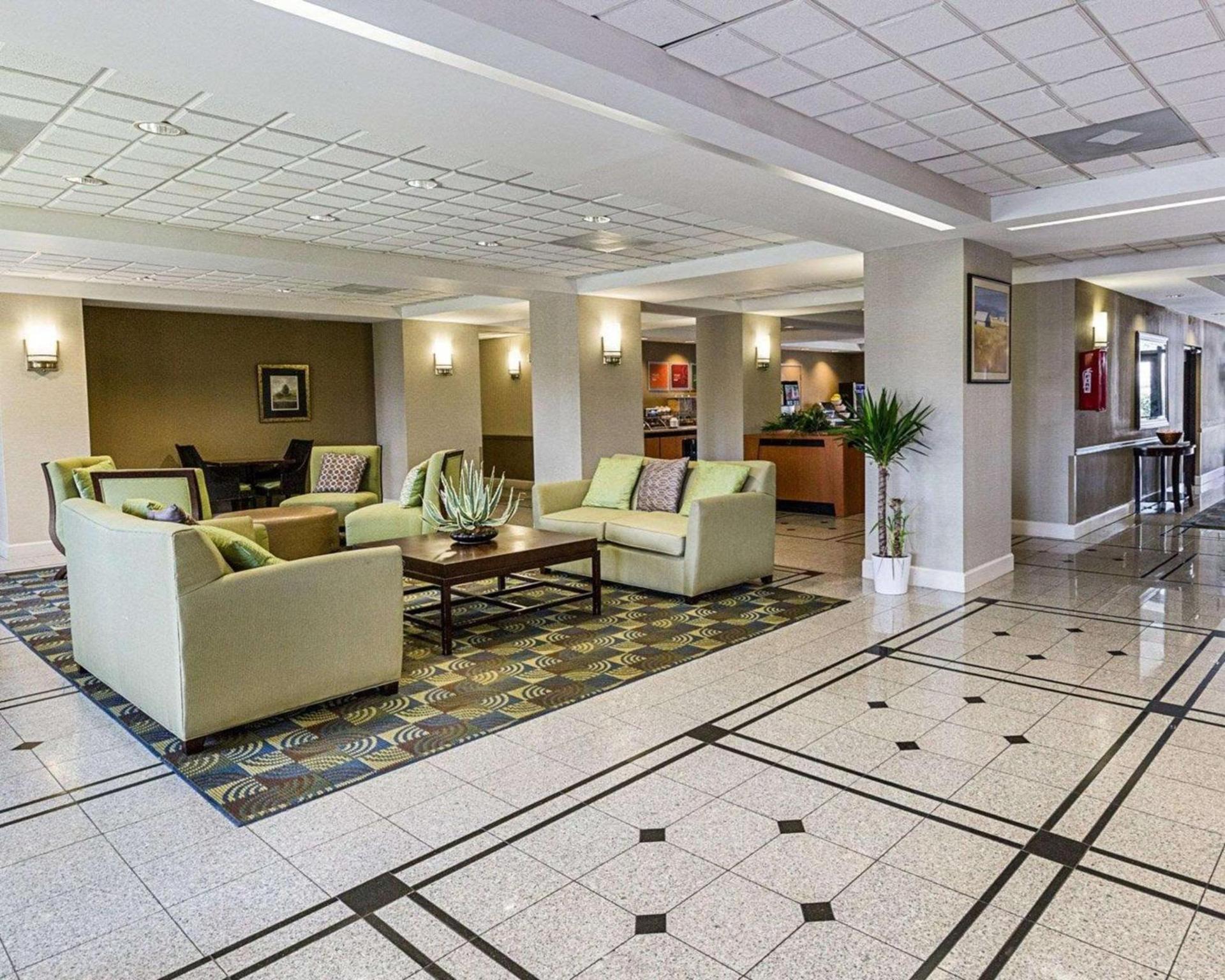Comfort Inn Southwest Fwy at Westpark photo 4