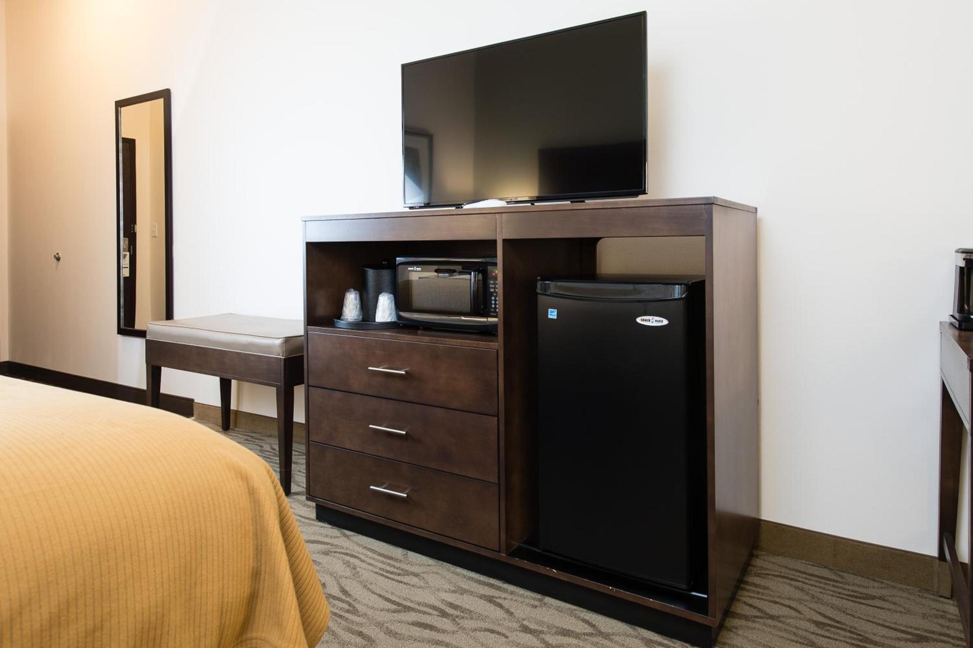 Holiday Inn Express & Suites Aiken by IHG photo 17