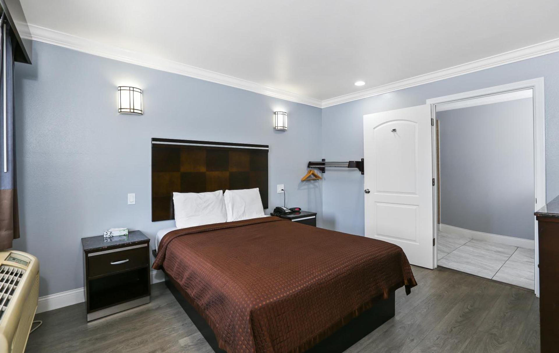 3rd Avenue Inn photo 21