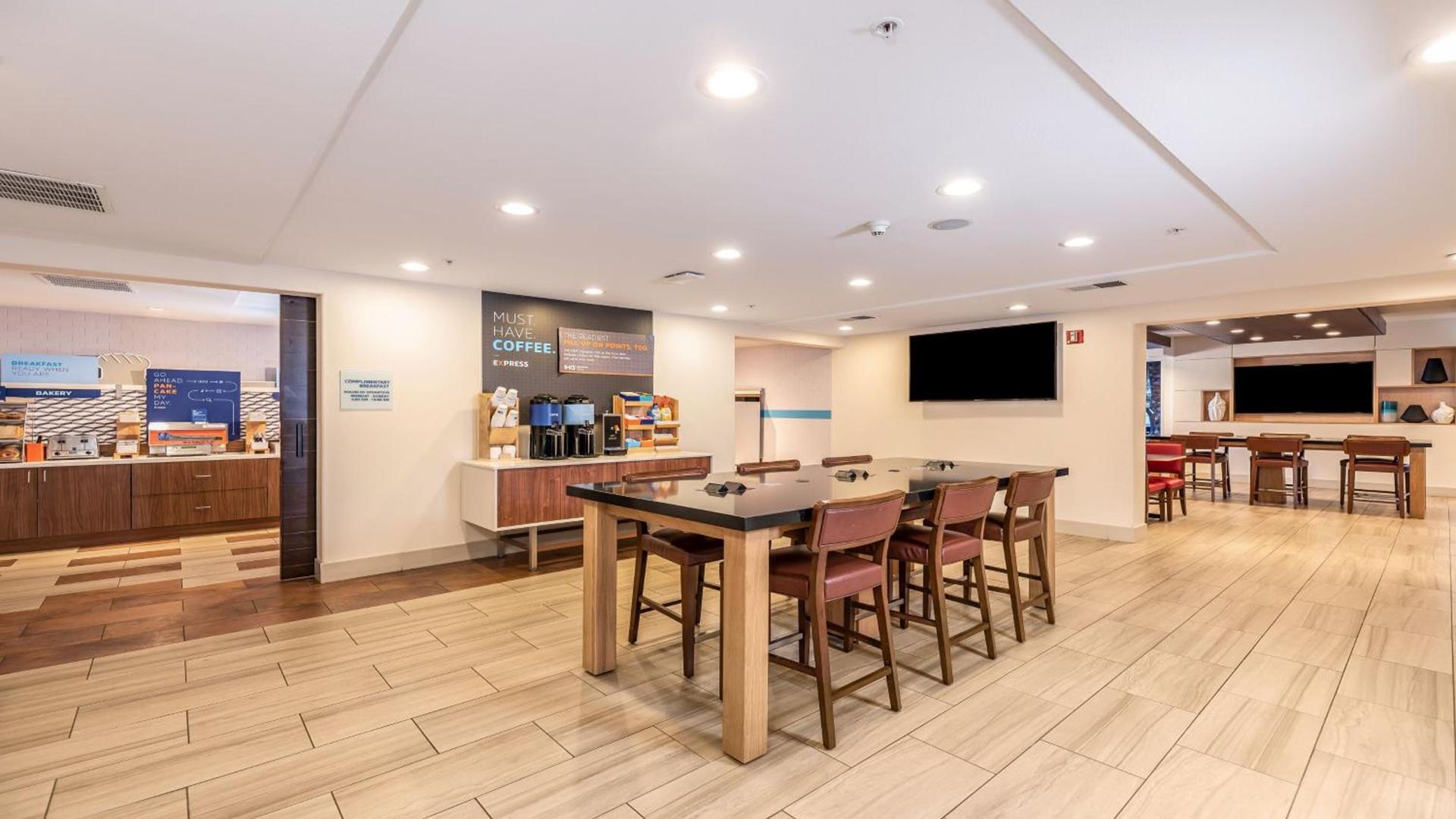 Holiday Inn Express Fremont - Milpitas Central by IHG photo 22