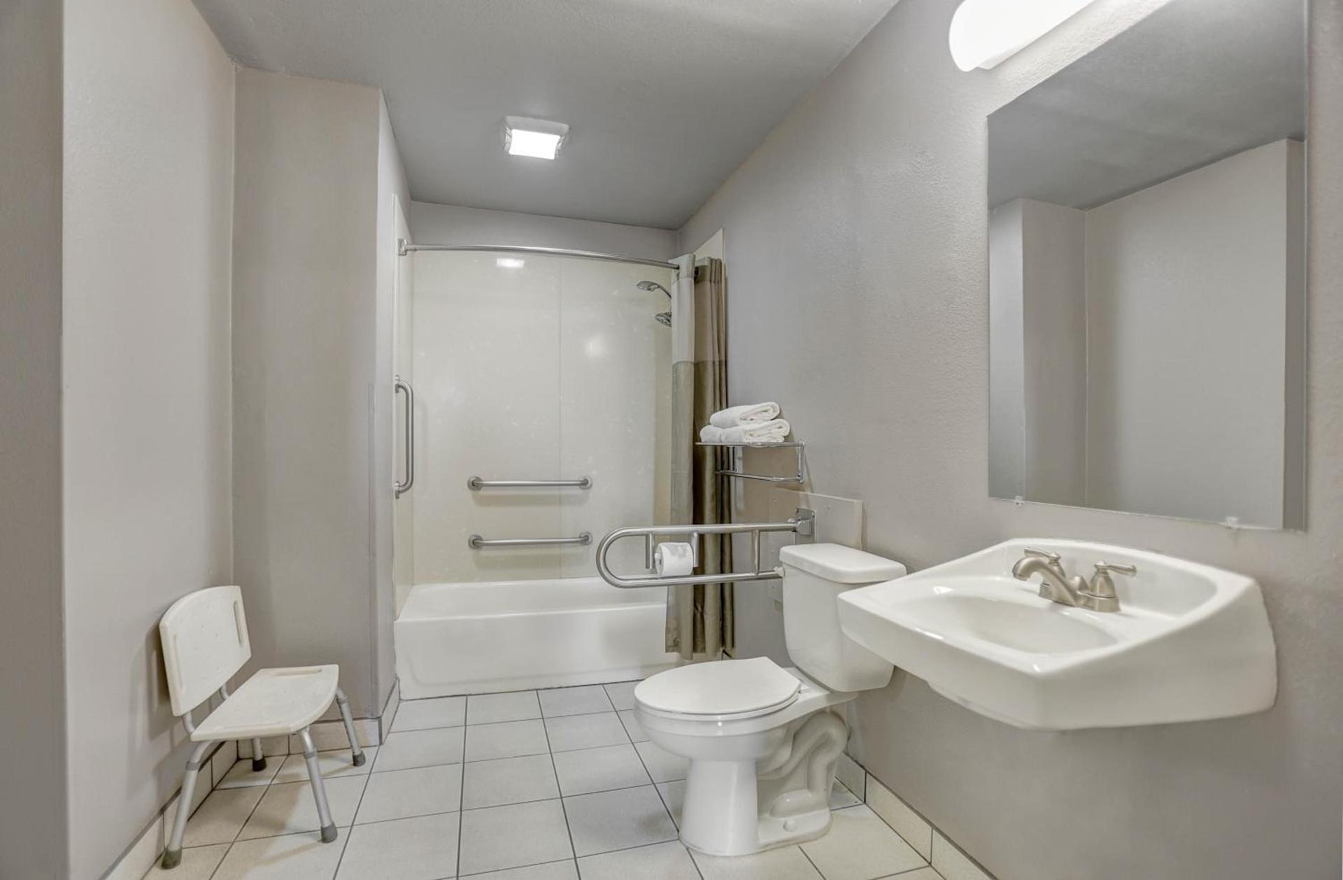 Motel 6-Lodi, CA photo 49