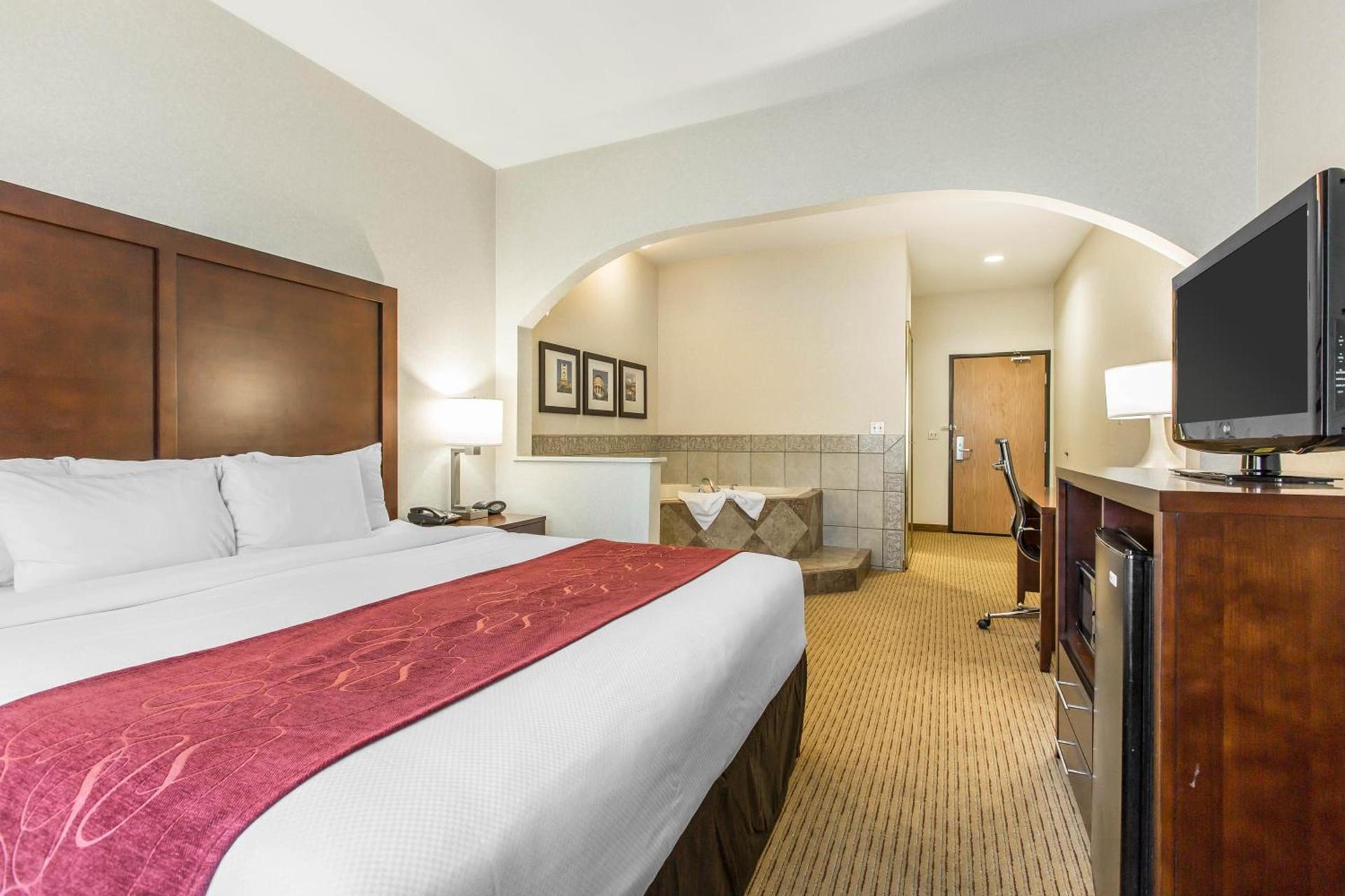 Comfort Suites Downtown Sacramento photo 40