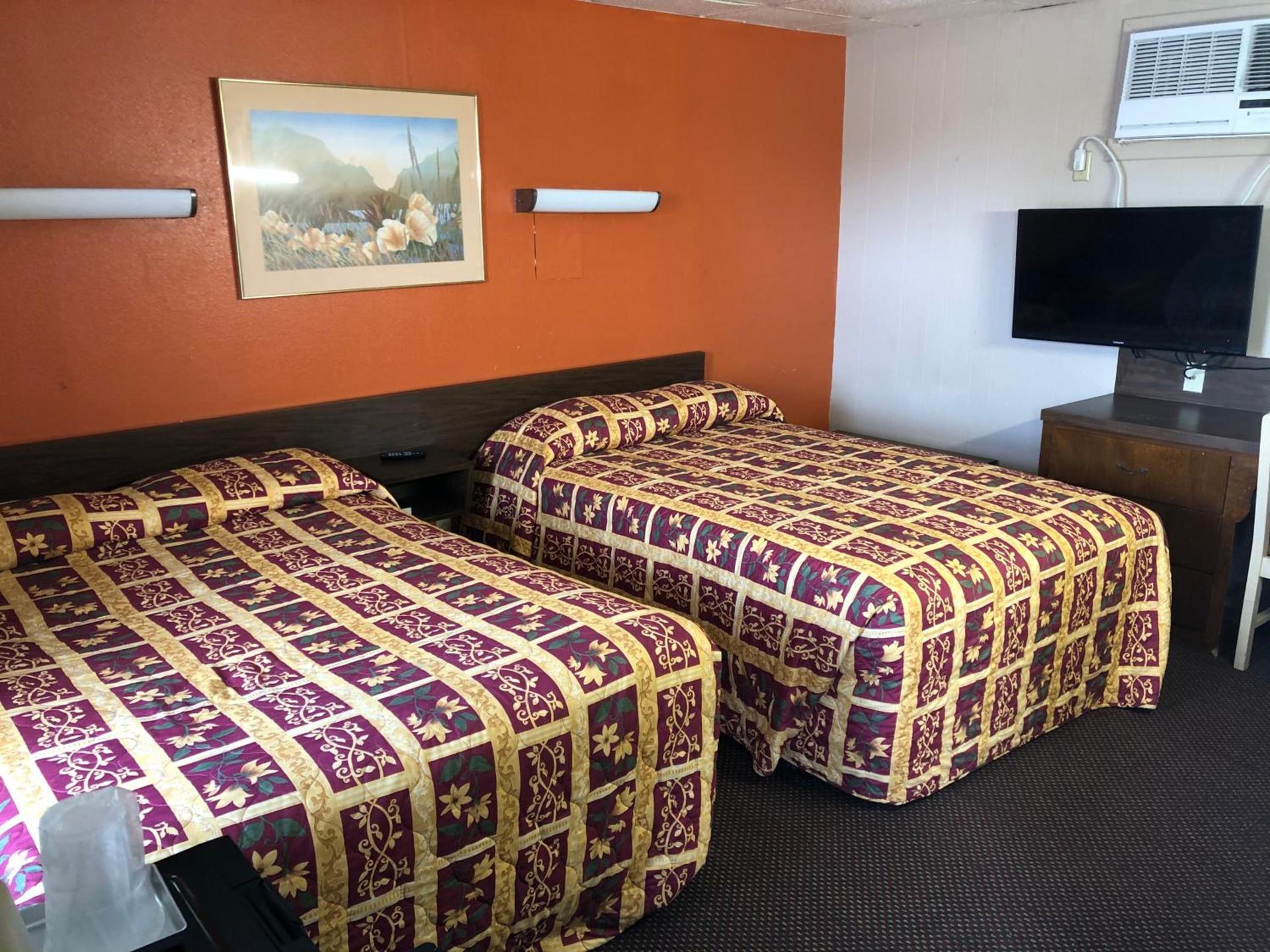 Budget inn photo 20