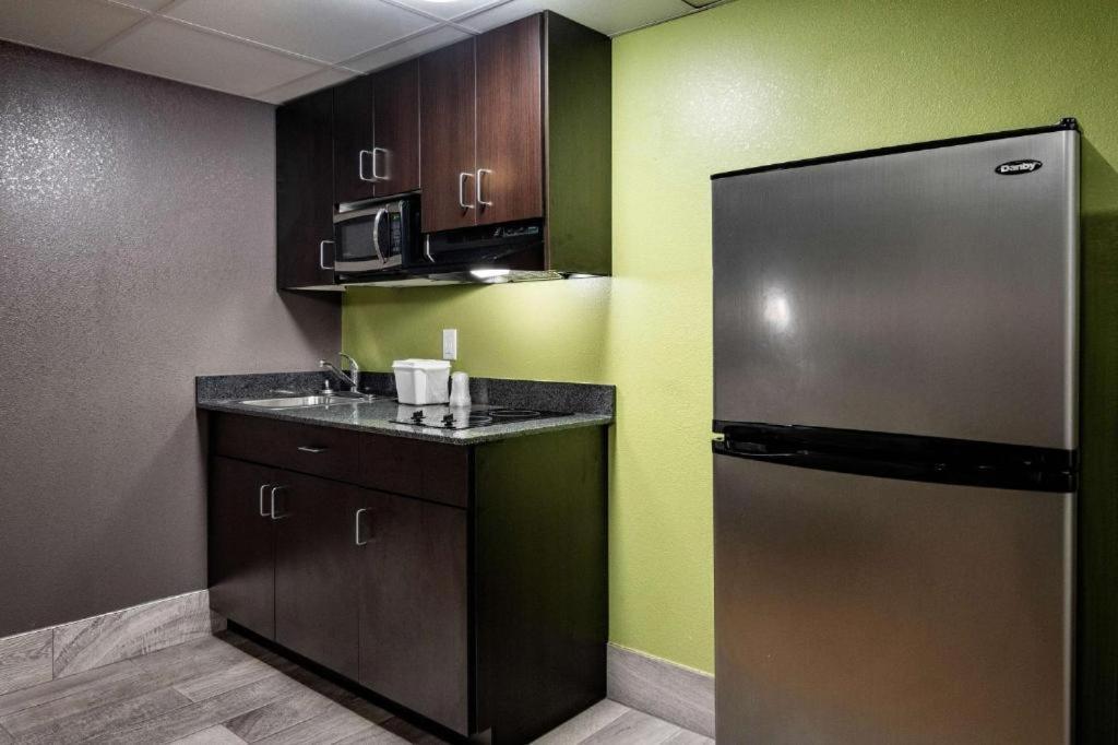 Motel 6-Columbus, GA - Downtown photo 33