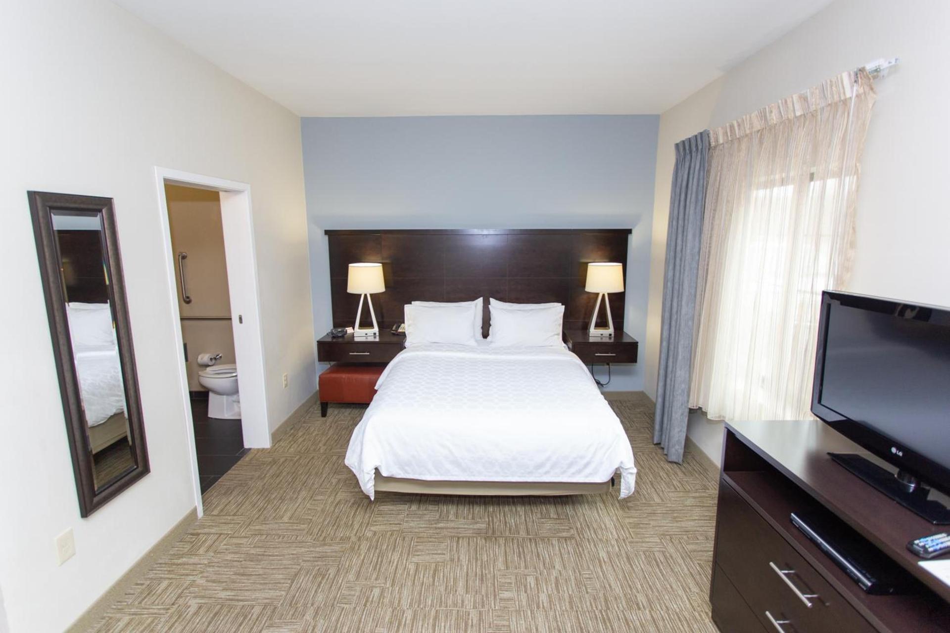 Staybridge Suites Bowling Green by IHG photo 69