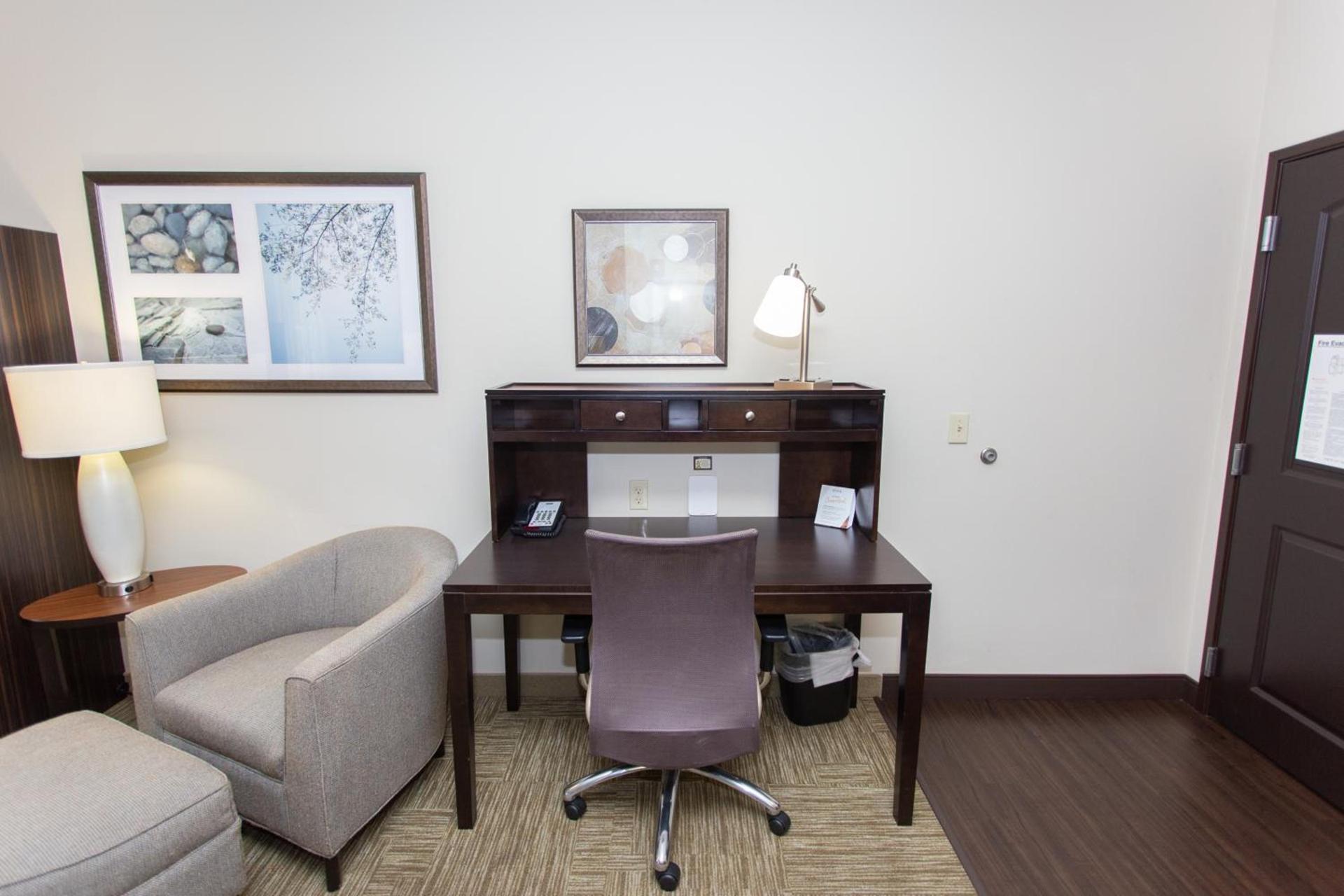 Staybridge Suites Bowling Green by IHG photo 52