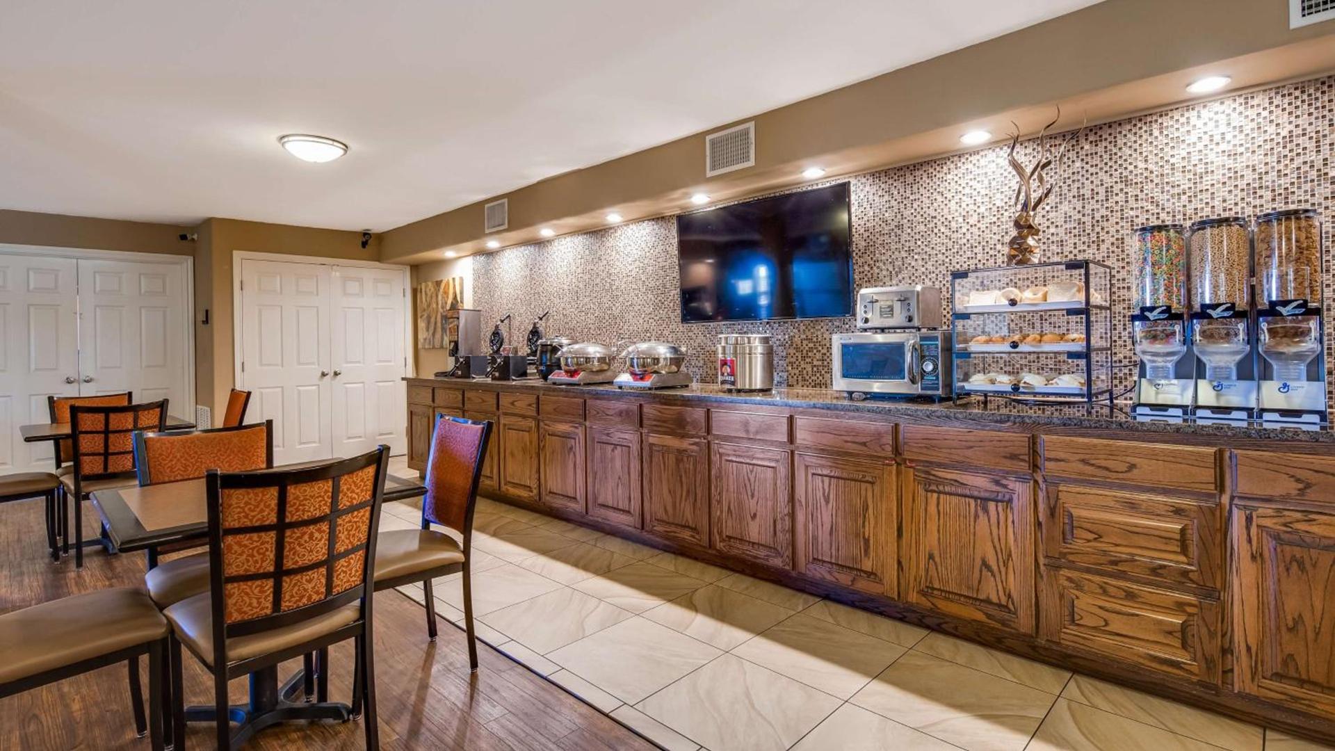 Best Western Canton Inn photo 18