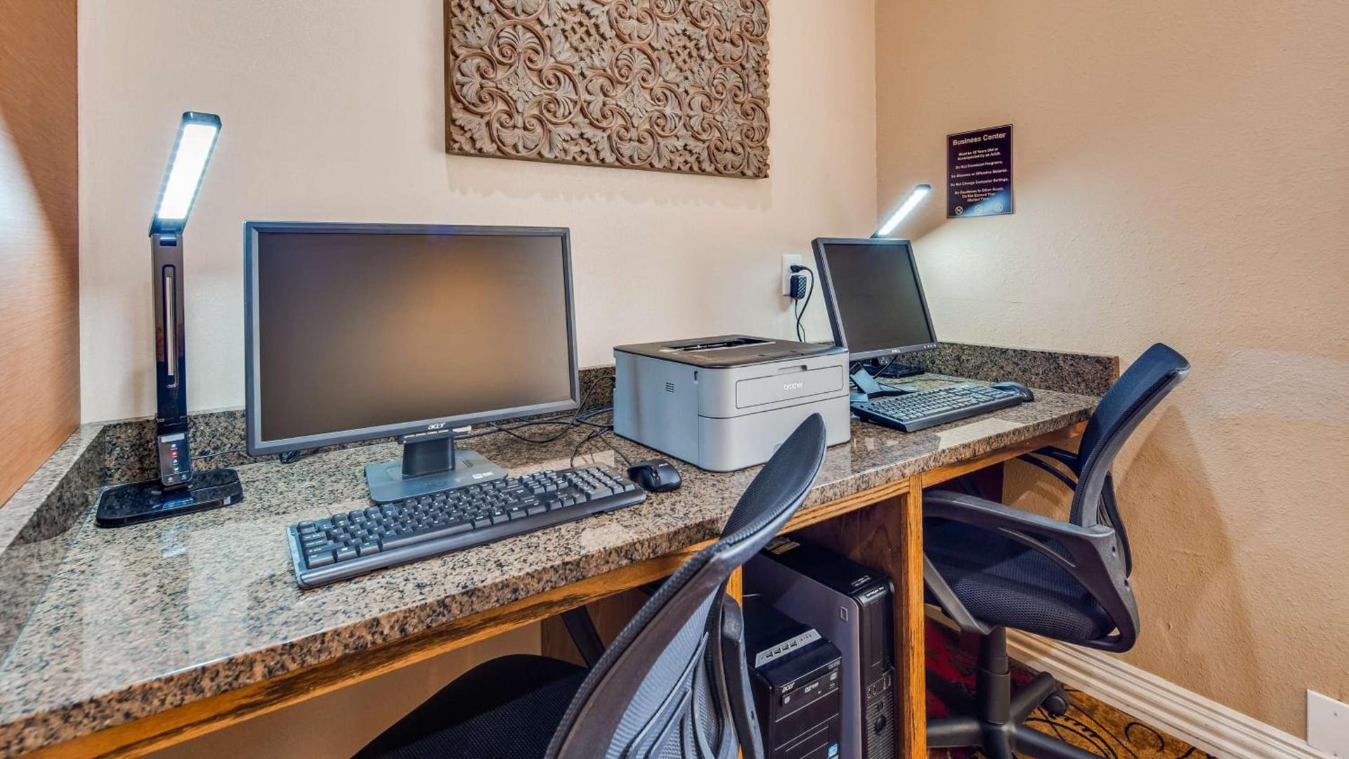 Best Western Canton Inn photo 16