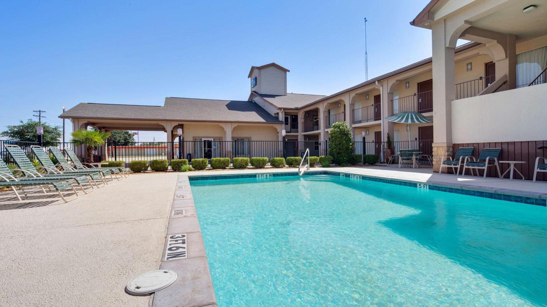 Best Western Canton Inn photo 14