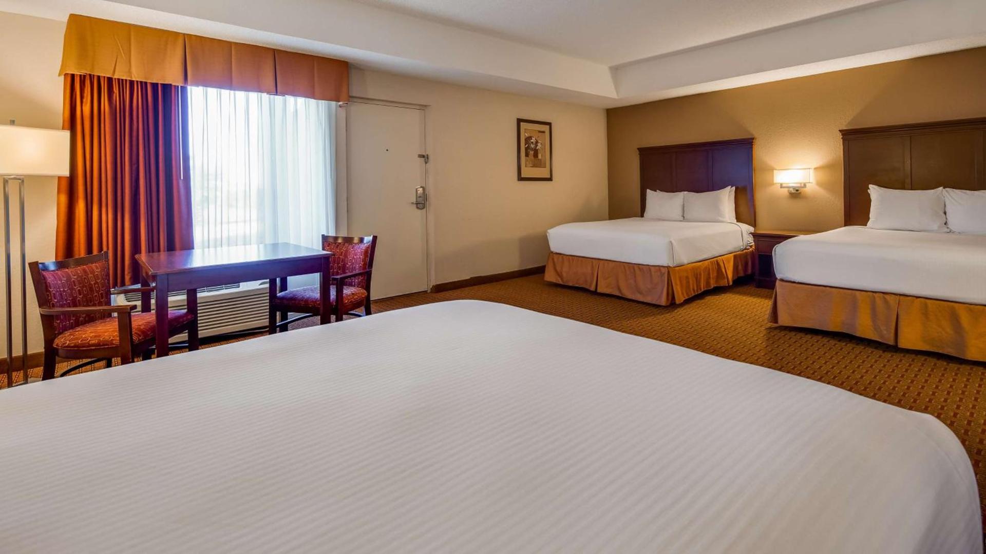 Best Western Canton Inn photo 10