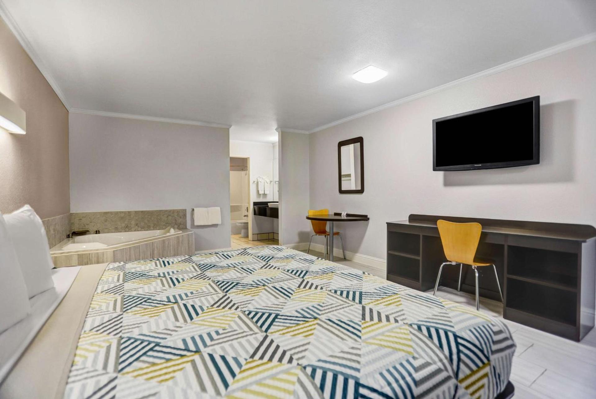 Motel 6-Lodi, CA photo 15