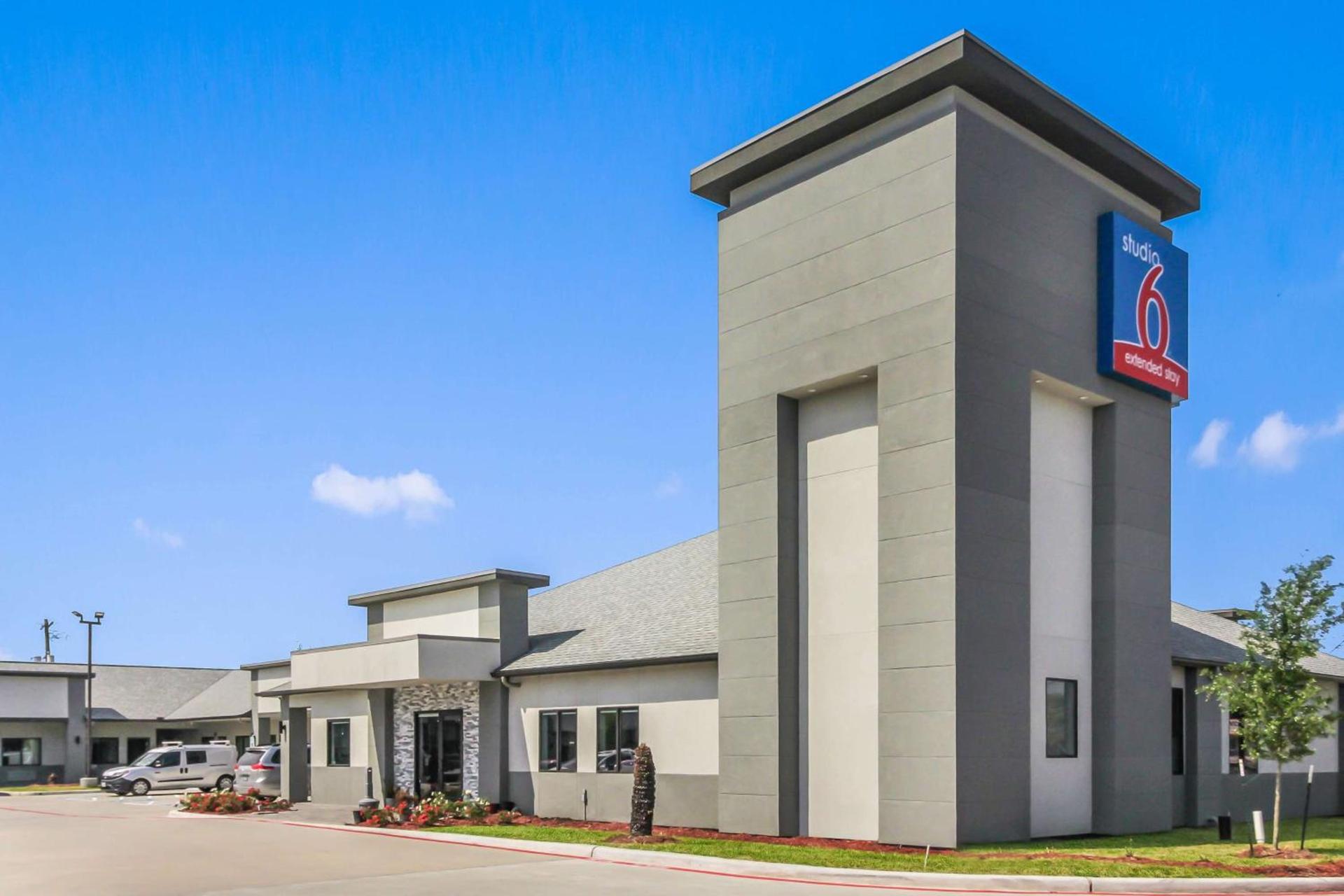 Studio 6 Deer Park, Tx photo 2