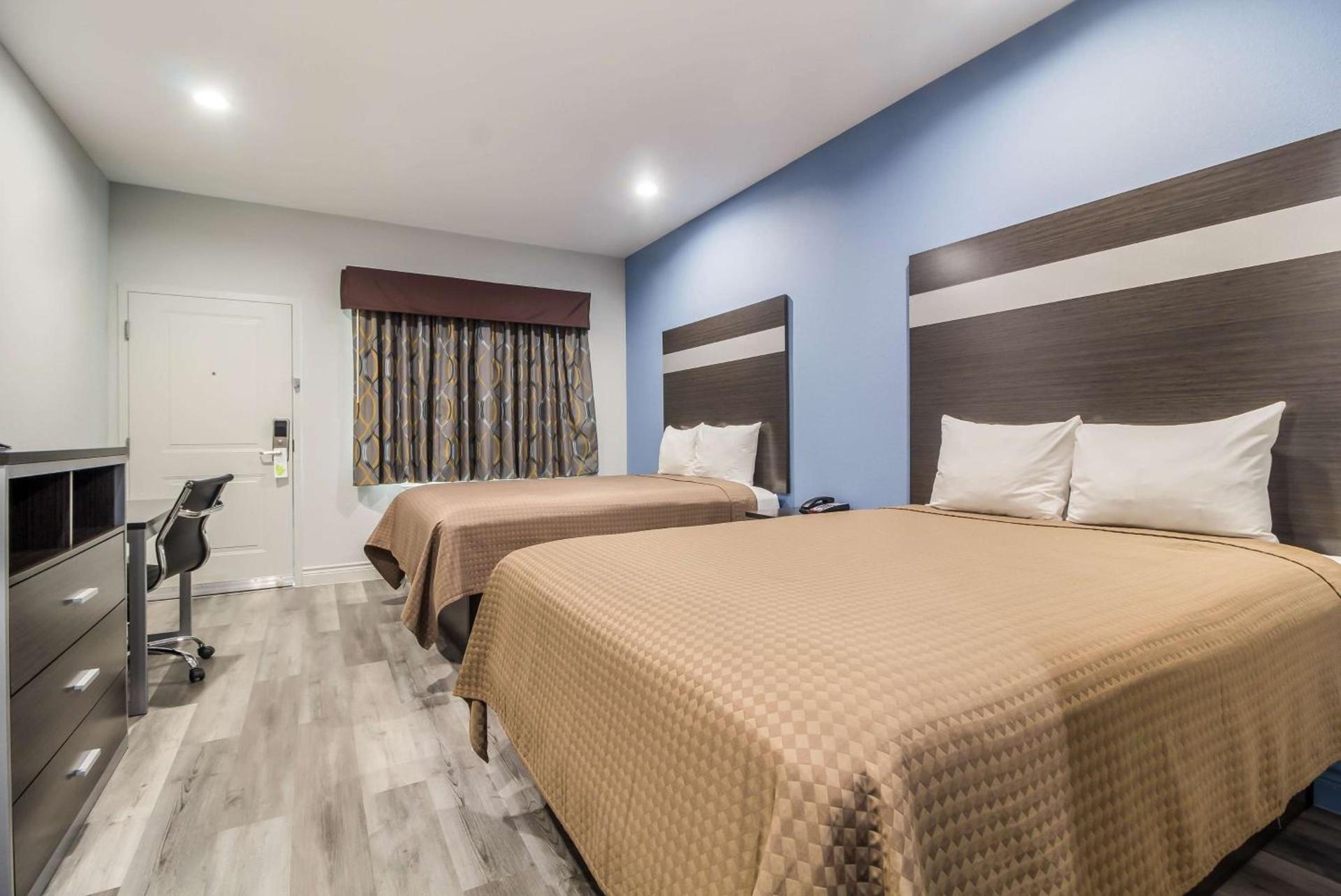 Studio 6 Deer Park, Tx photo 22