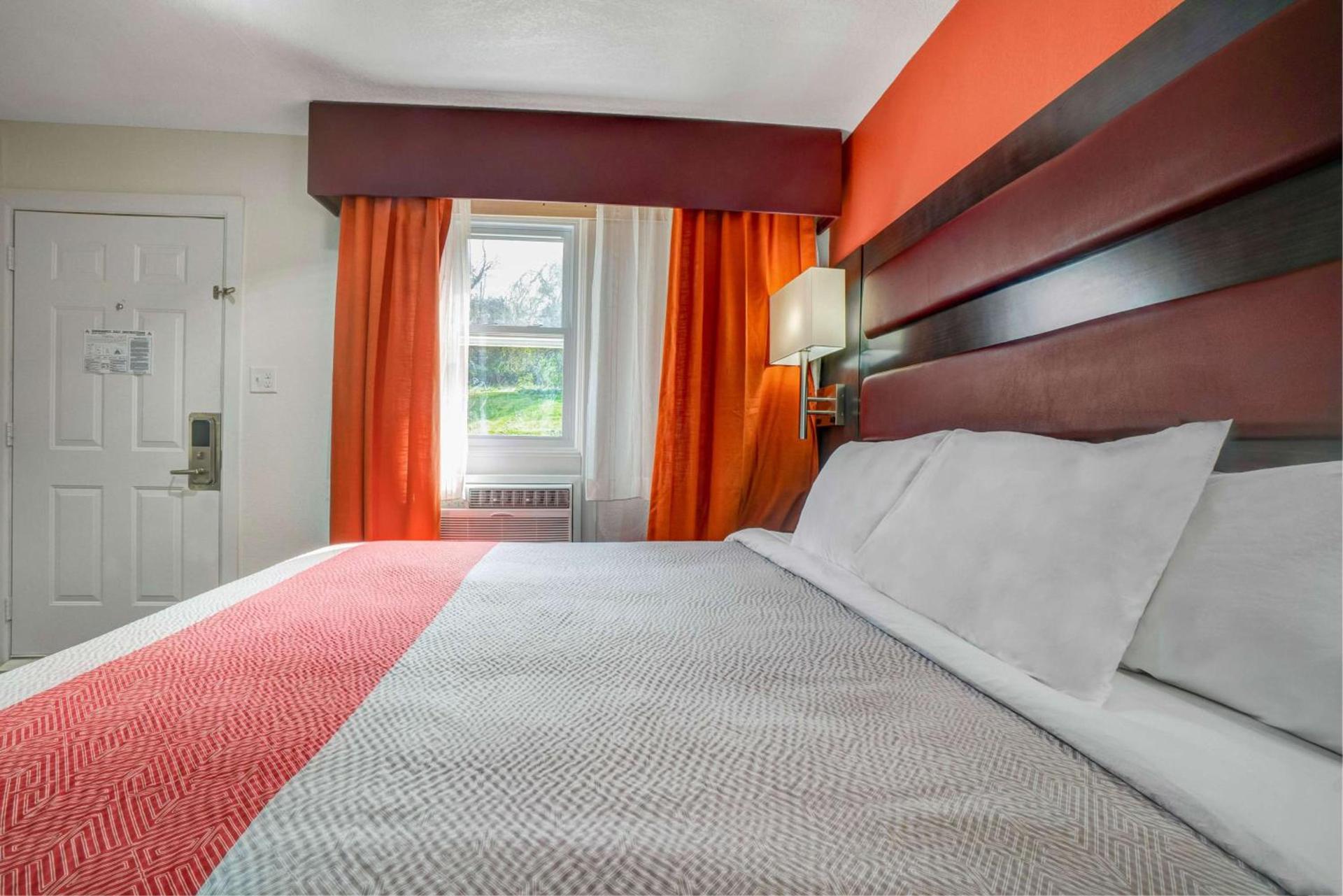 Motel 6 Bellville, OH photo 10