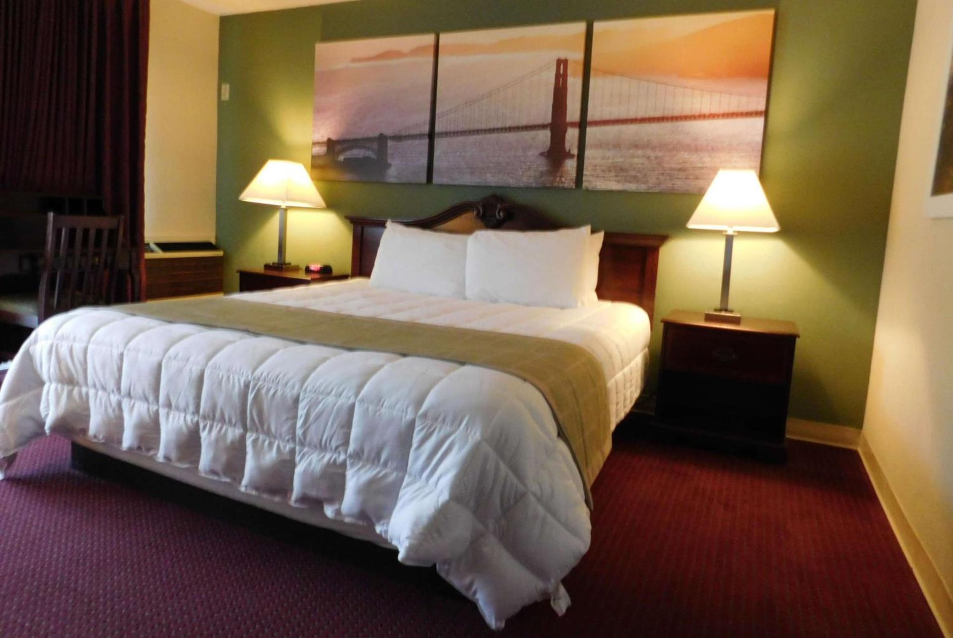 Days Inn by Wyndham Novato/San Francisco photo 10