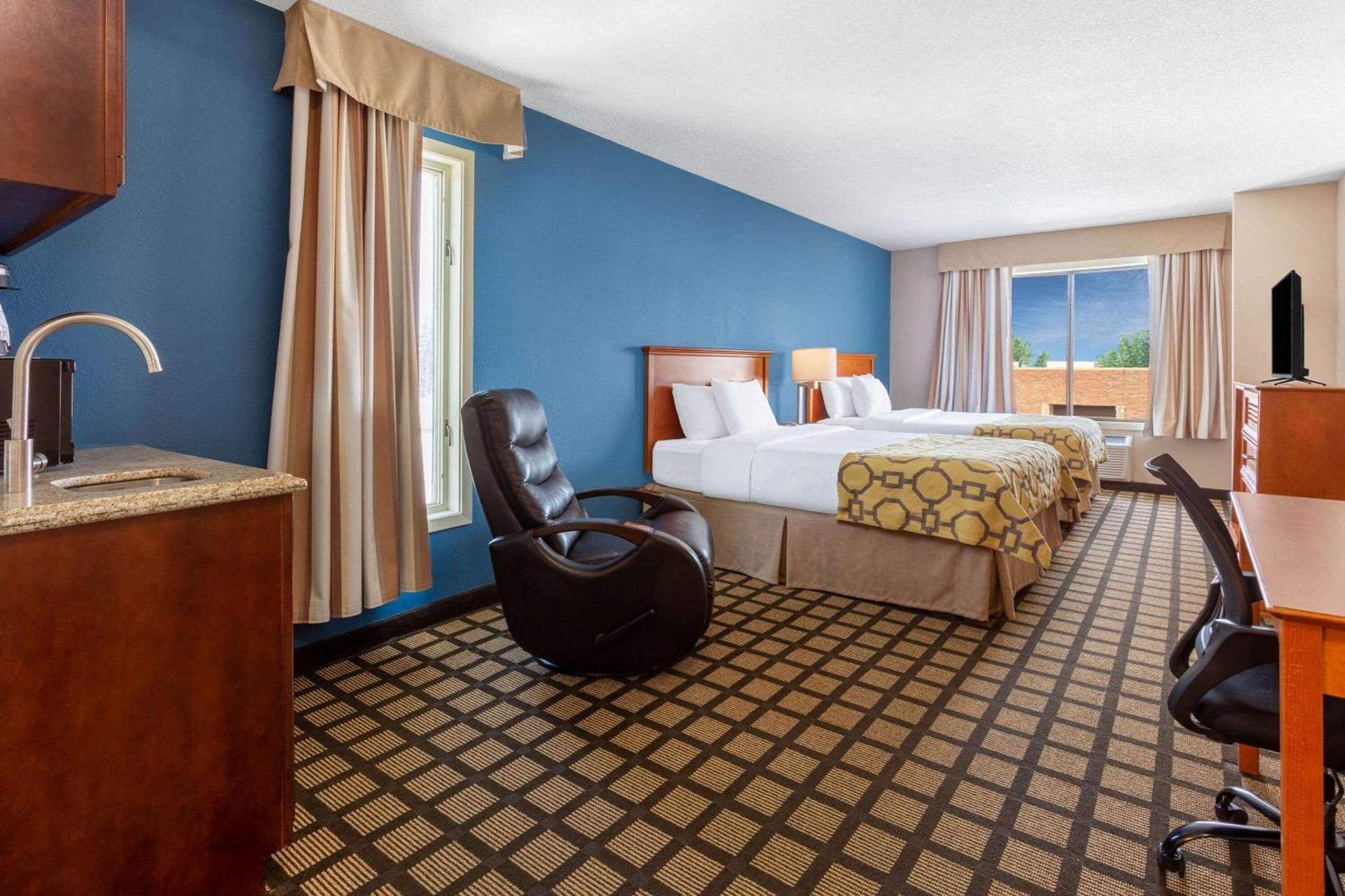 Baymont by Wyndham Rochester Mayo Clinic Area photo 10