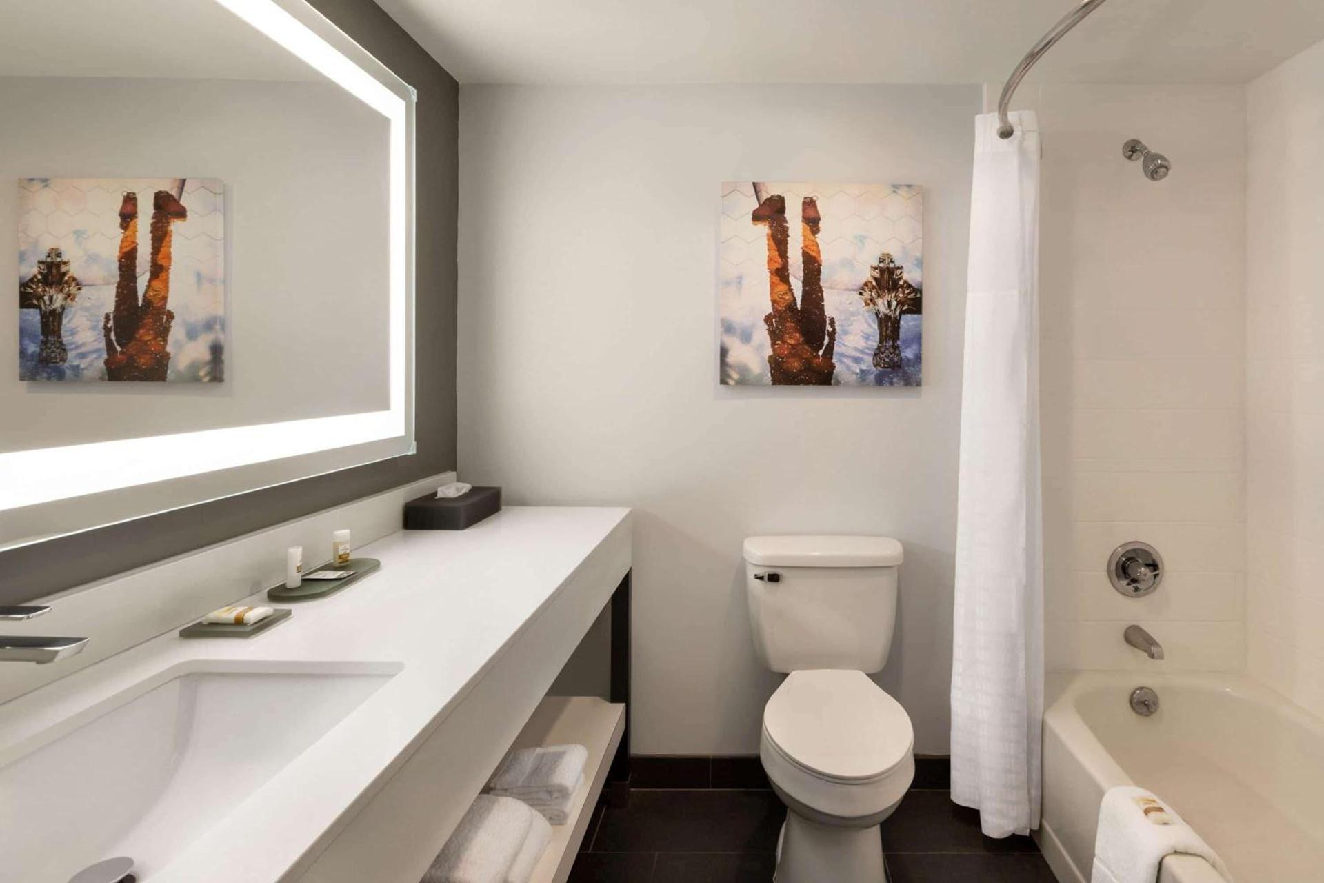 La Quinta inn & suites by Wyndham Dothan photo 71