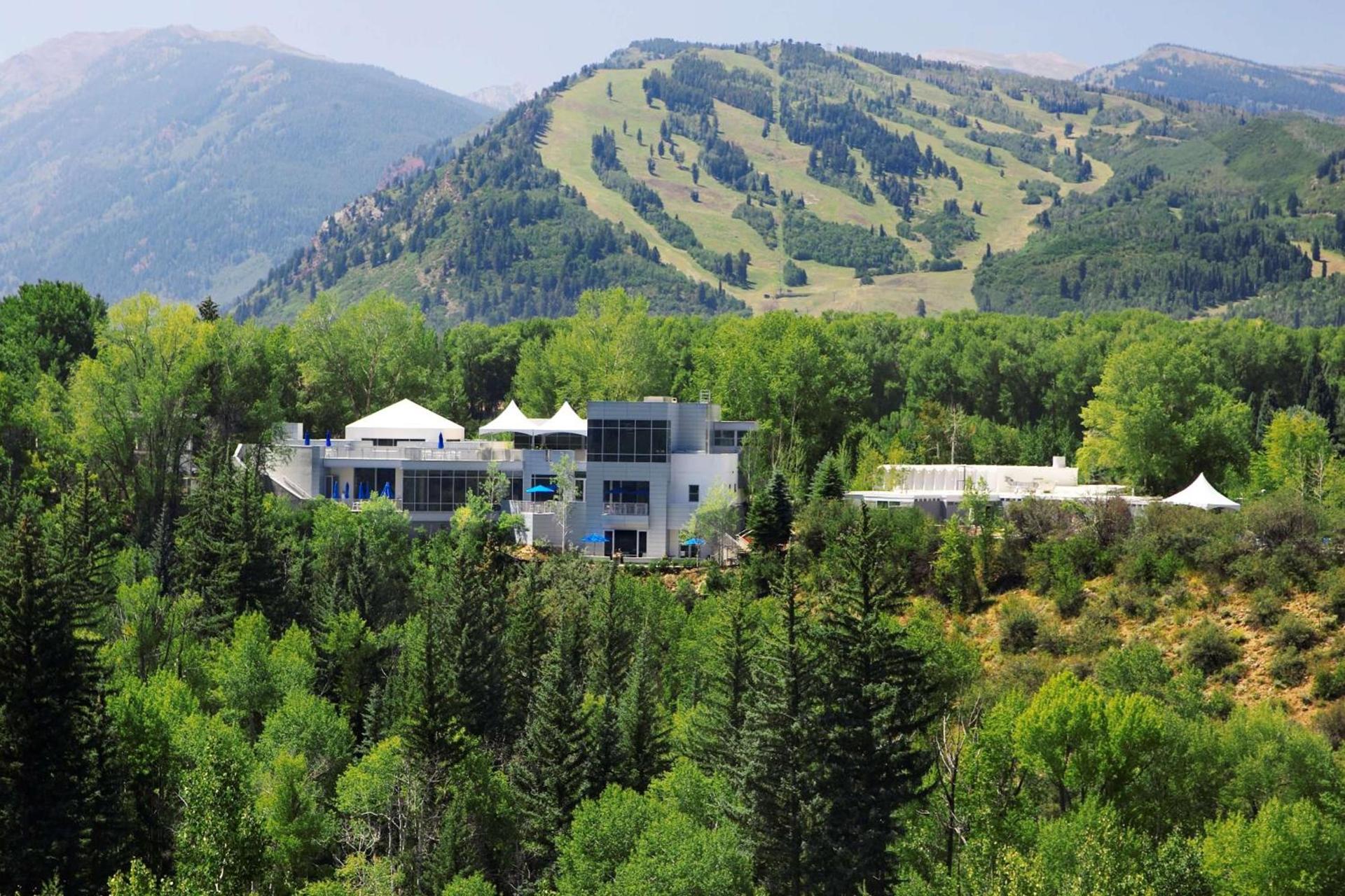 Aspen Meadows Resort photo 43