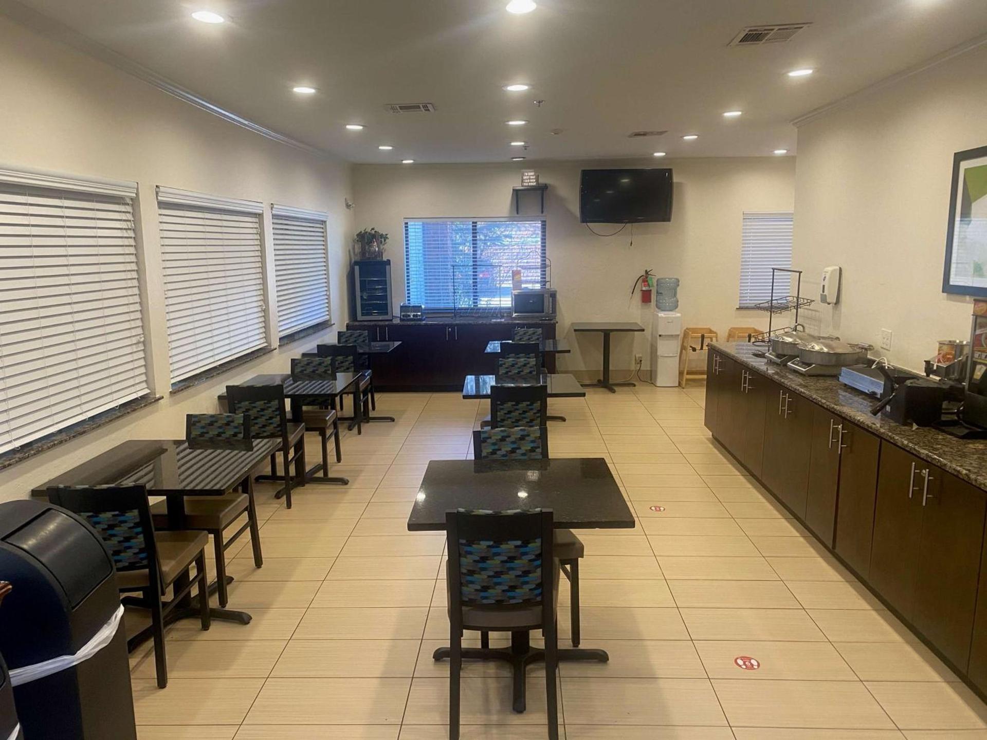 SureStay Plus by Best Western Edmond photo 2