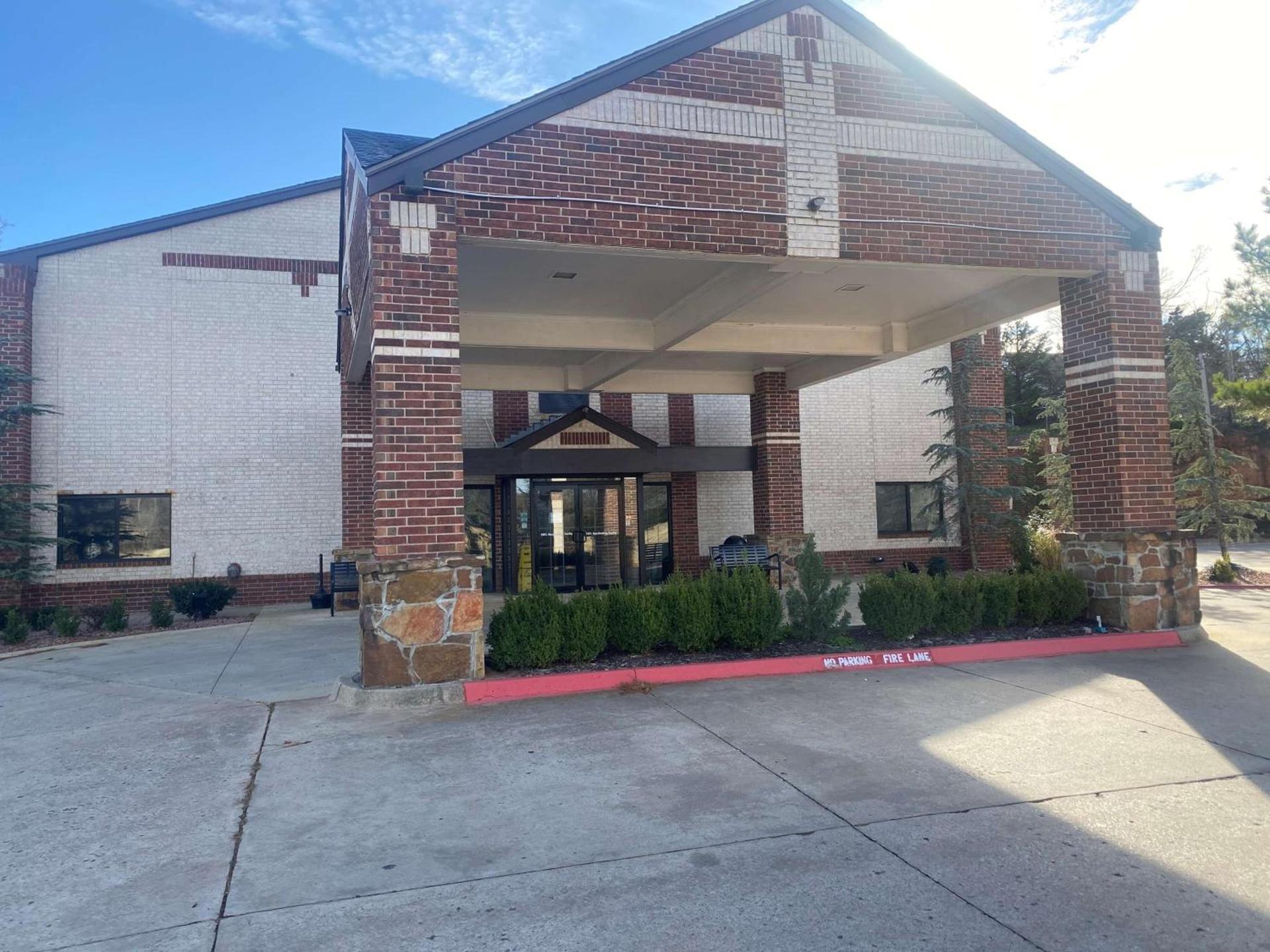 SureStay Plus by Best Western Edmond photo 4