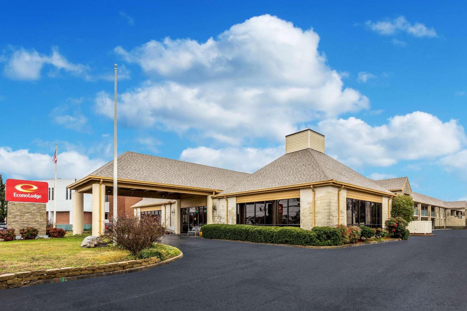 Econo Lodge Naval Station Norfolk photo 1