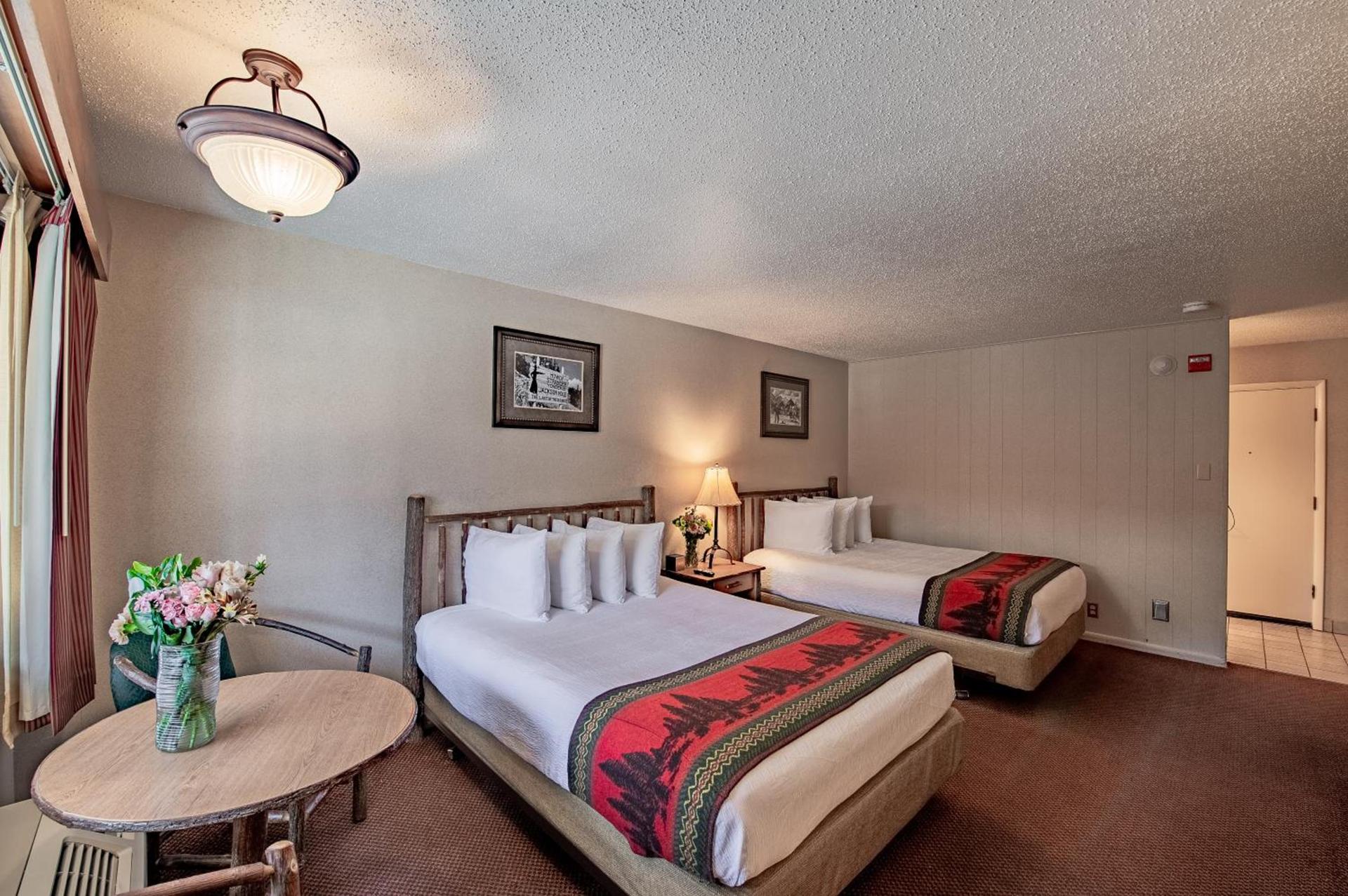 Antler Inn photo 28