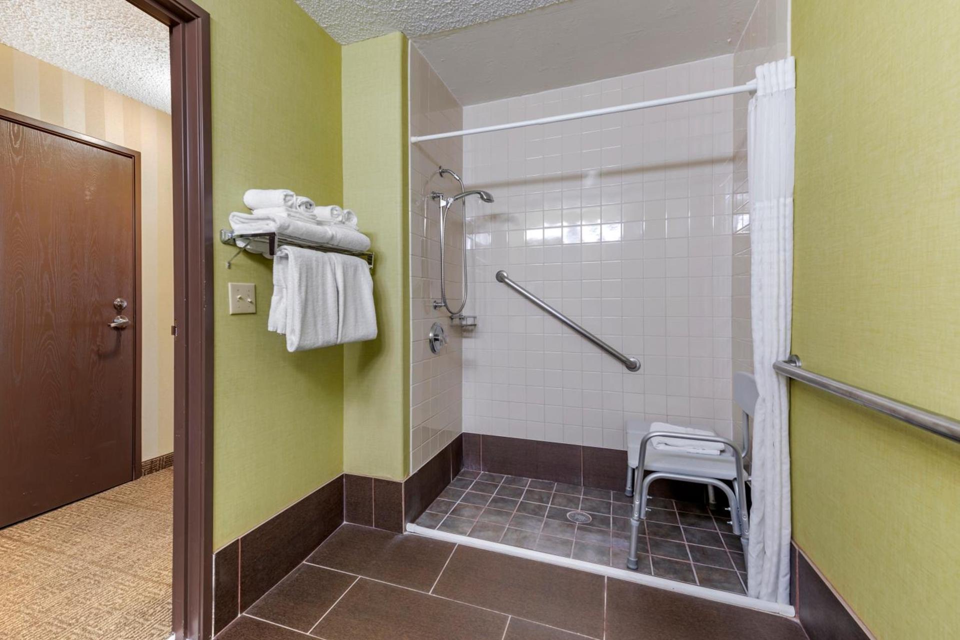 Comfort Suites Highlands Ranch Denver Tech Center Area photo 35
