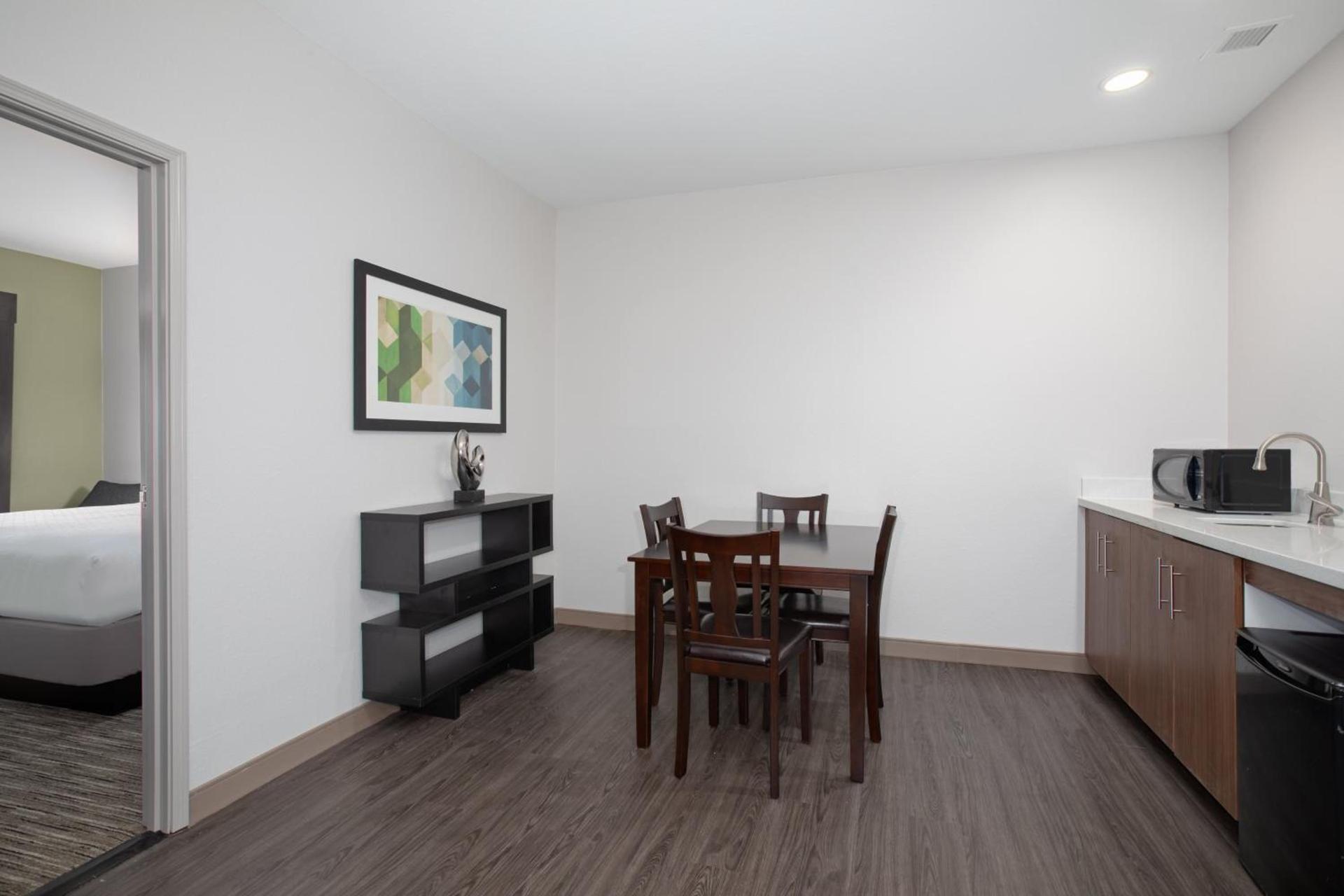 Holiday Inn Express Hotel & Suites Longmont by IHG photo 70