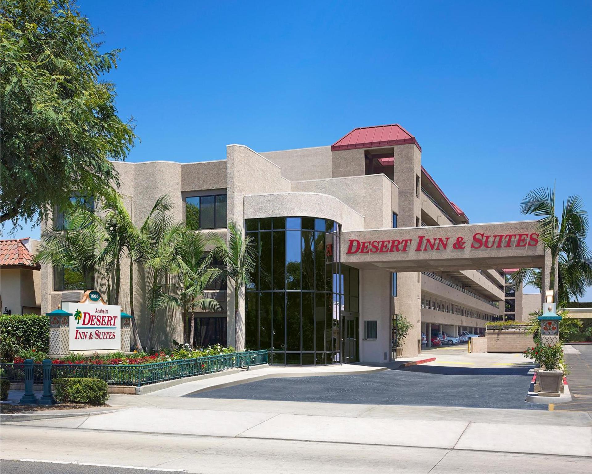 Anaheim Desert Inn & Suites photo 1