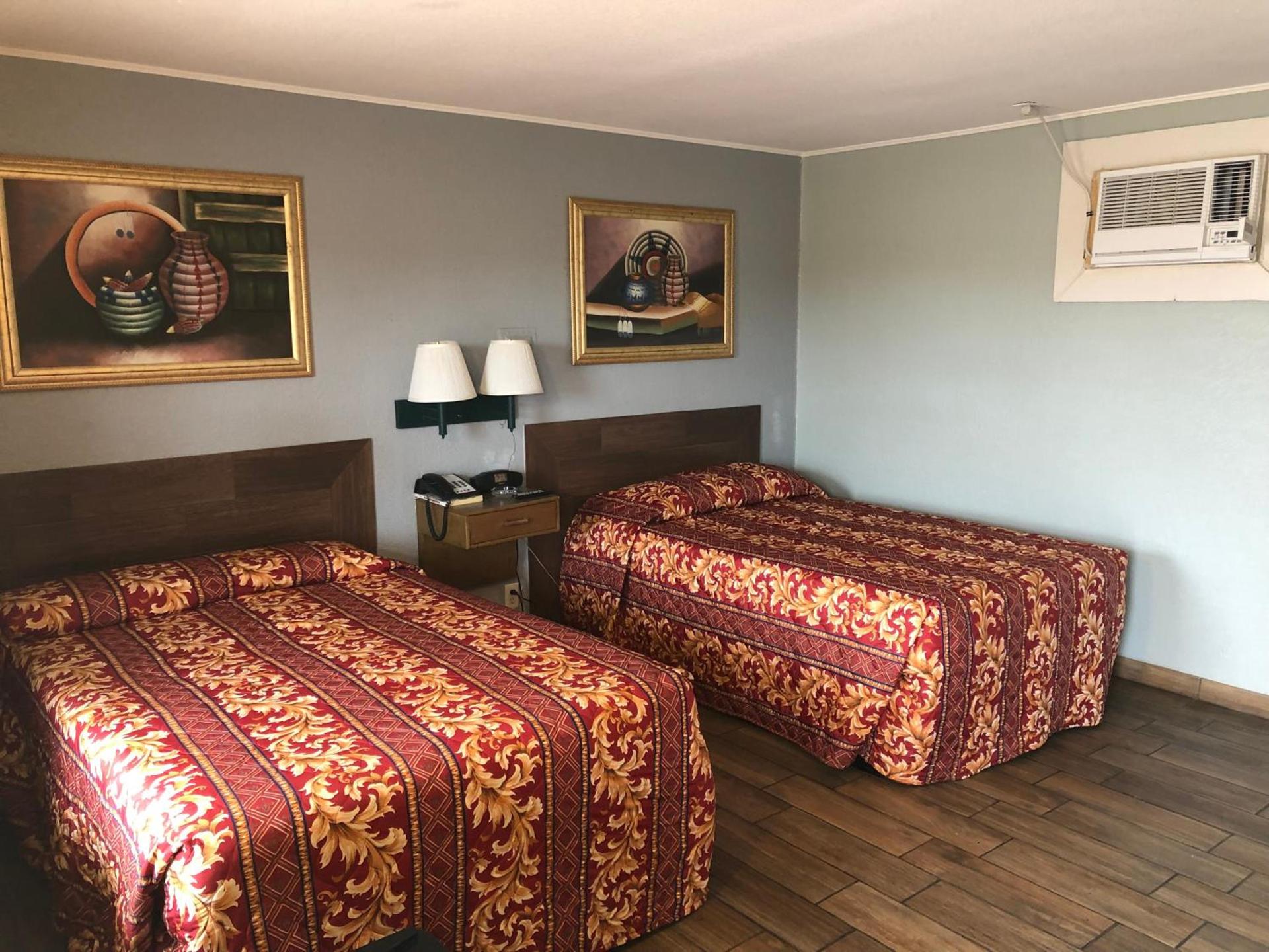 Budget inn photo 26