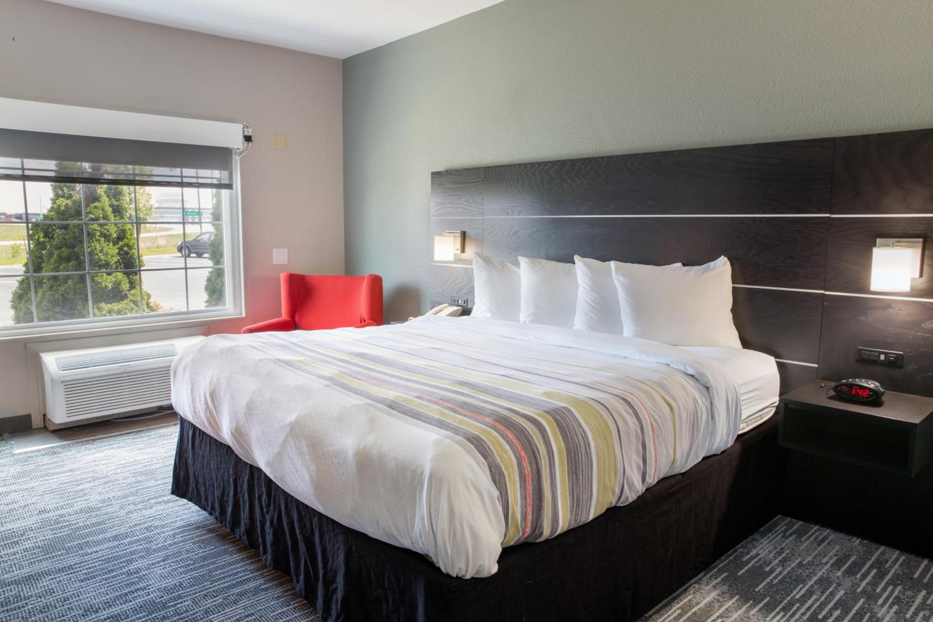 Country Inn & Suites by Radisson, Columbus West, OH photo 33