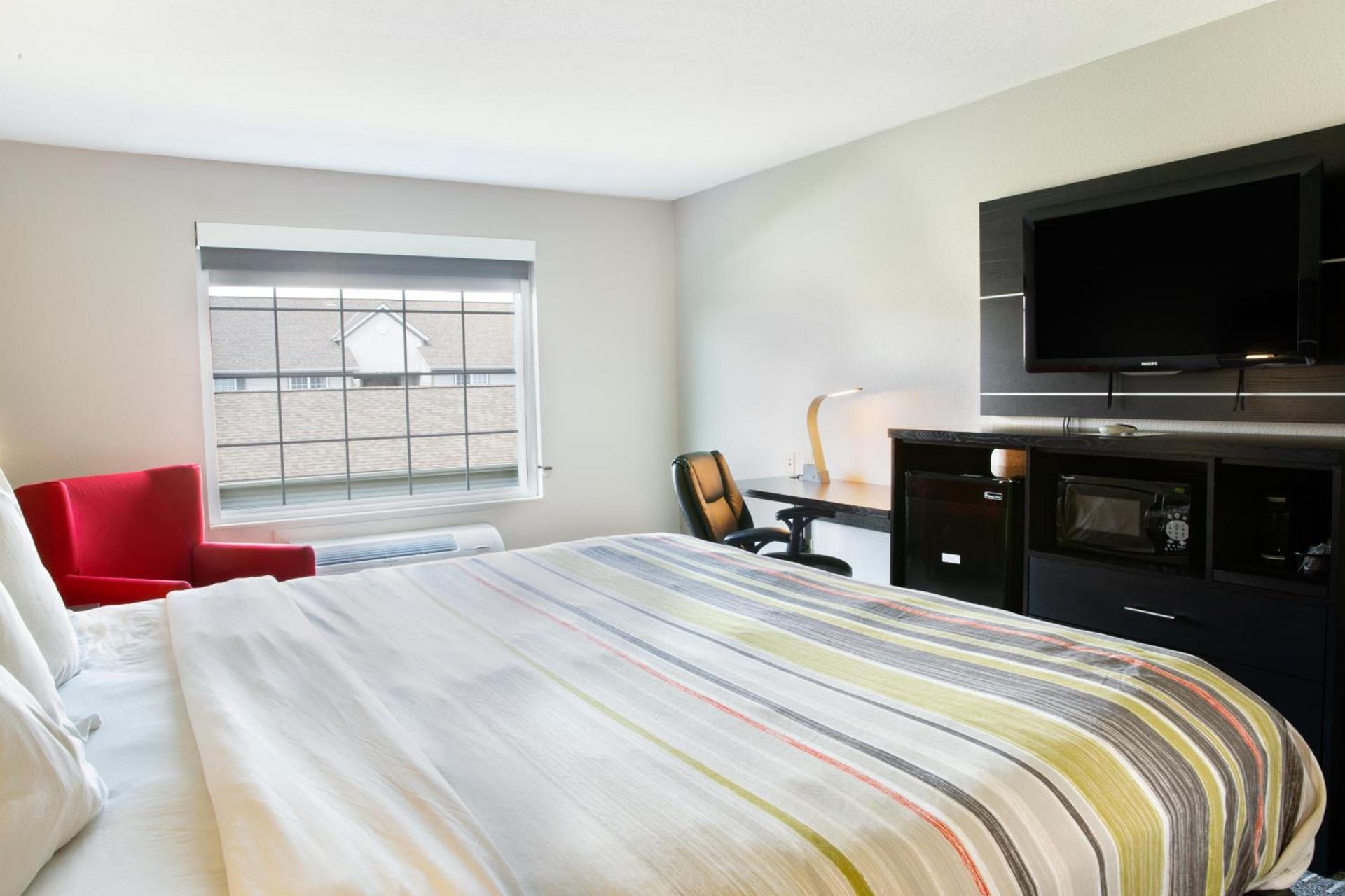 Country Inn & Suites by Radisson, Columbus West, OH photo 42