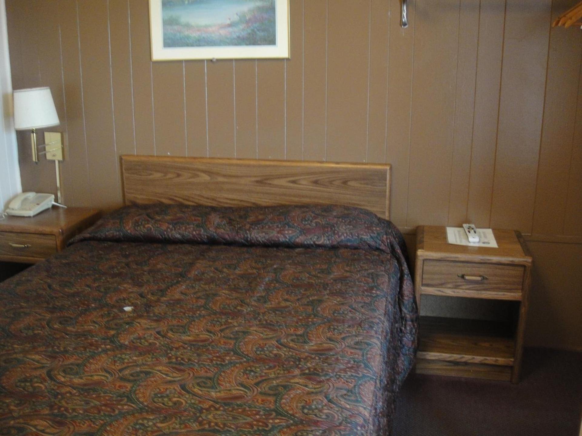 California Motel photo 16