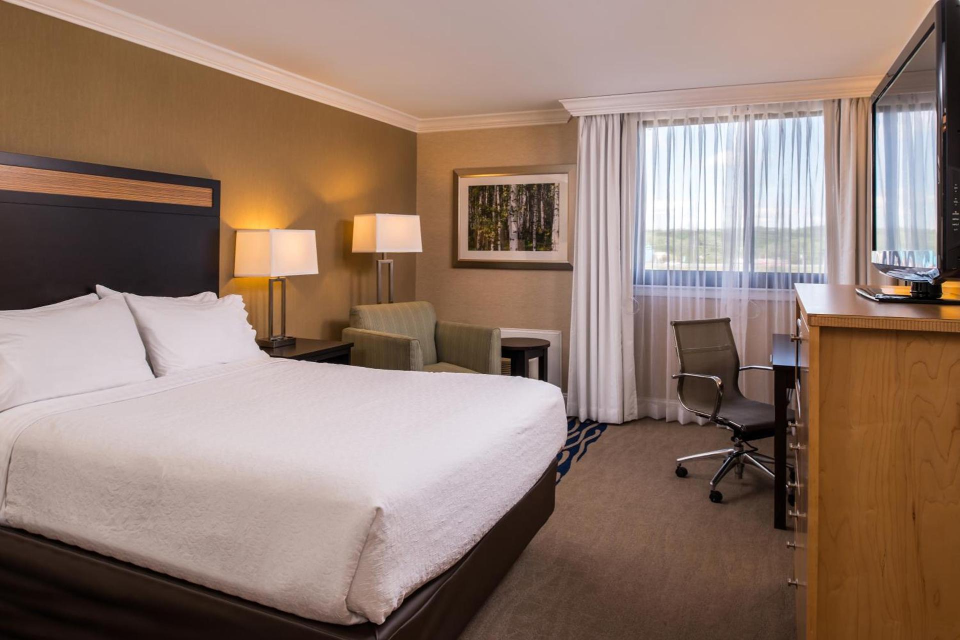 Doubletree By Hilton Concord Downtown photo 14