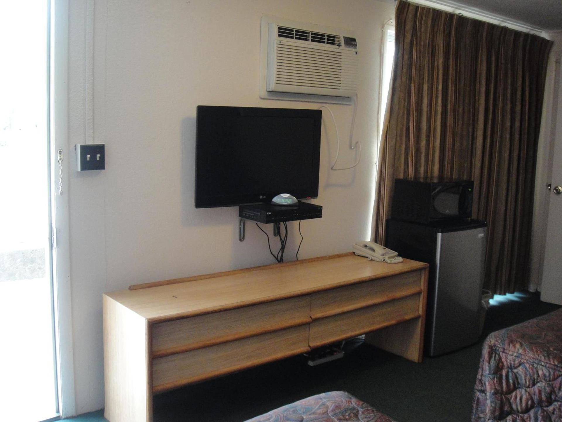 California Motel photo 7