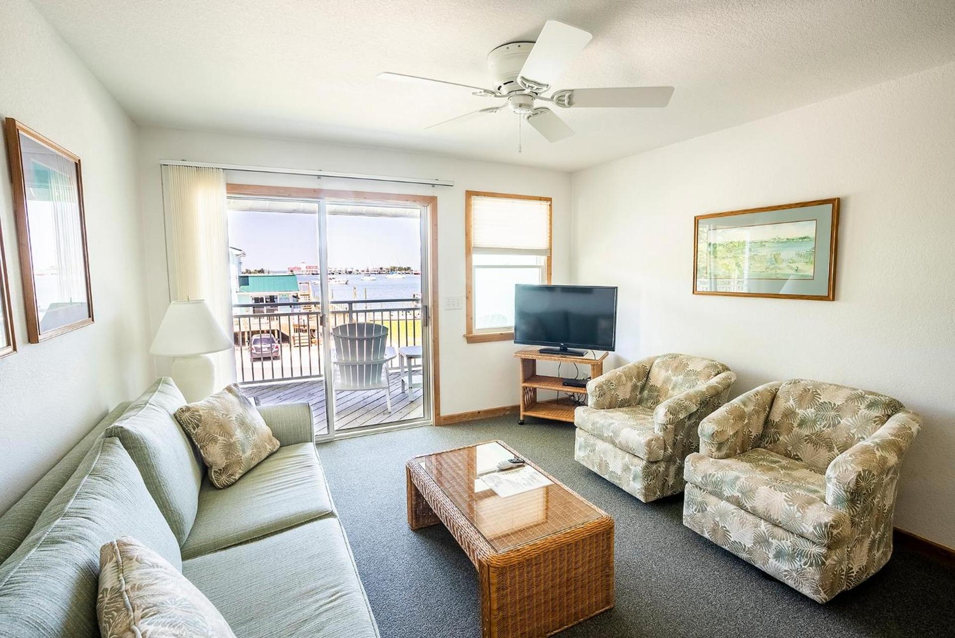 The Ocracoke Harbor Inn photo 9