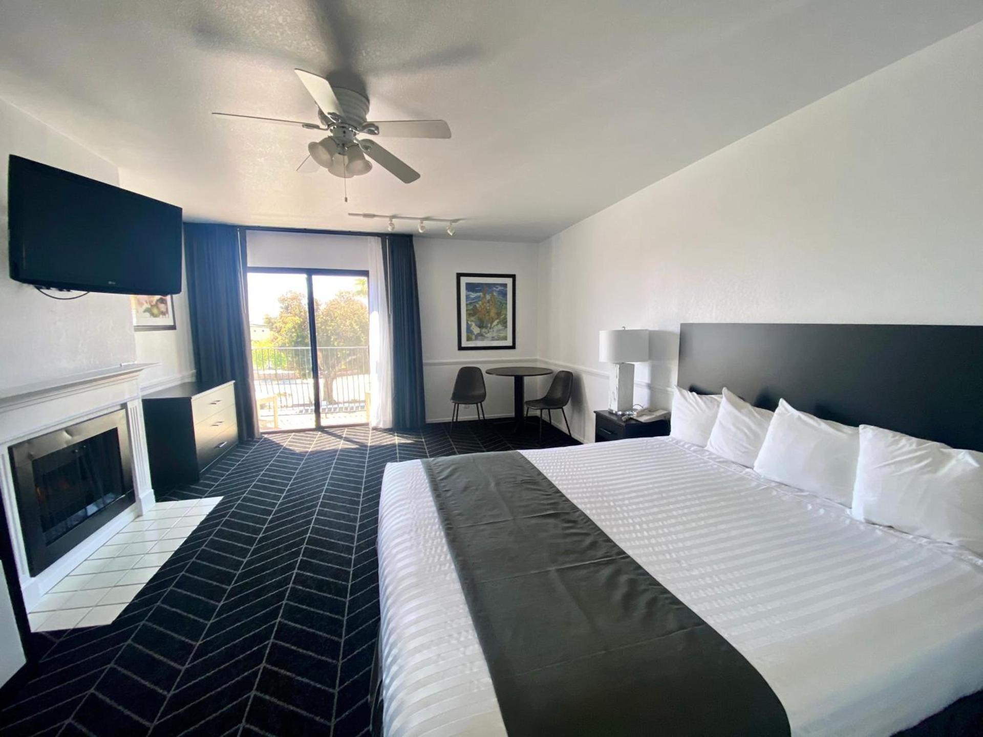 Masterpiece Hotel photo 29
