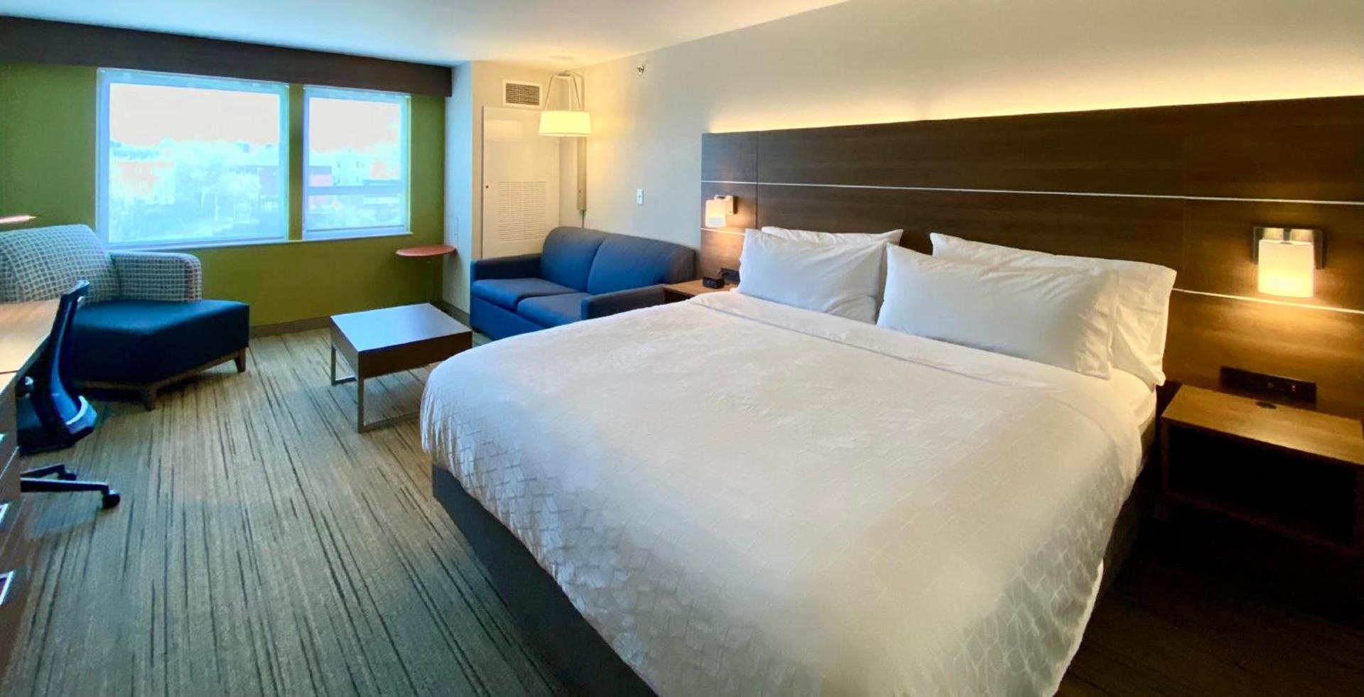 Holiday Inn Express Boston by IHG photo 42