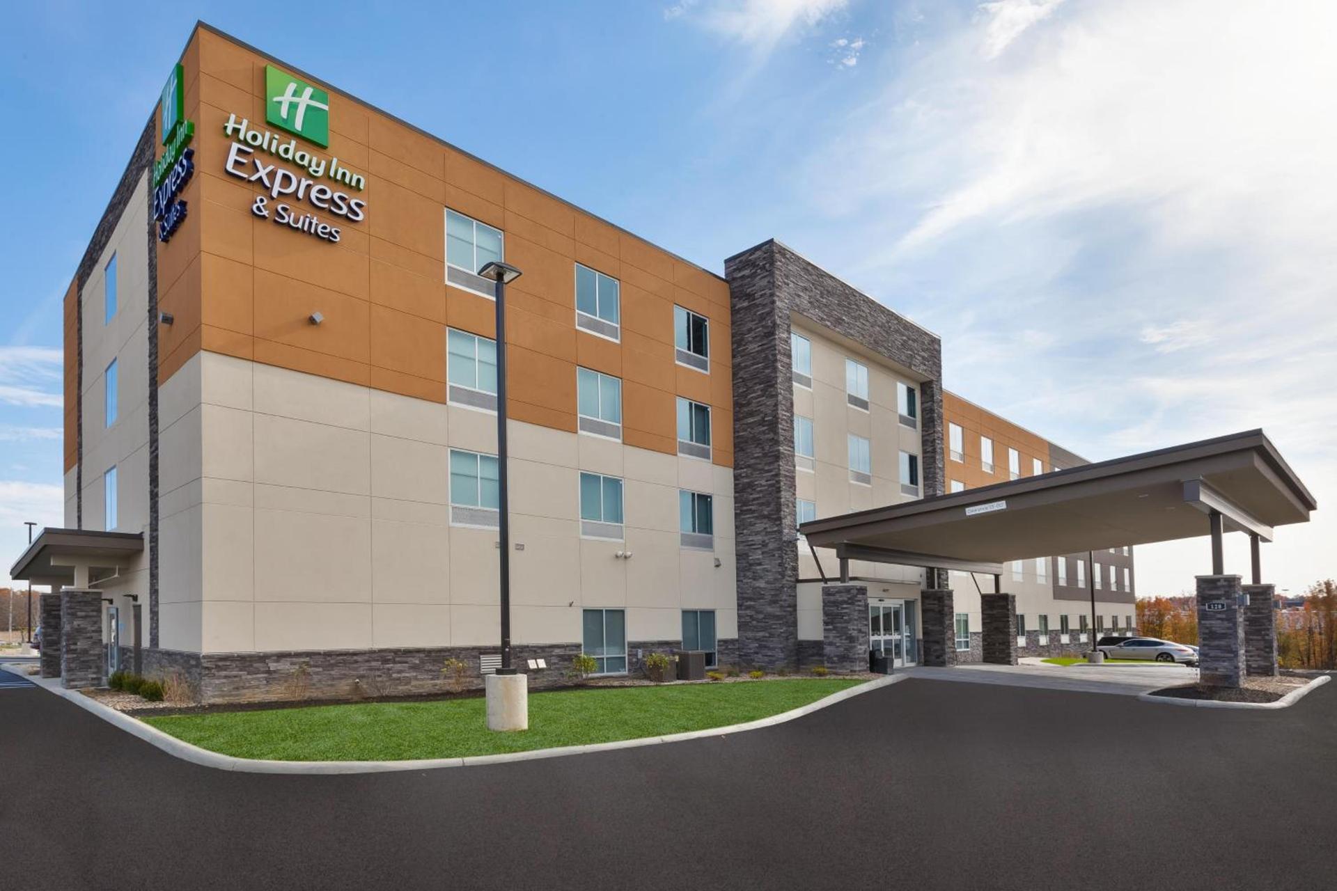 Holiday Inn Express & Suites Wooster by IHG photo 2