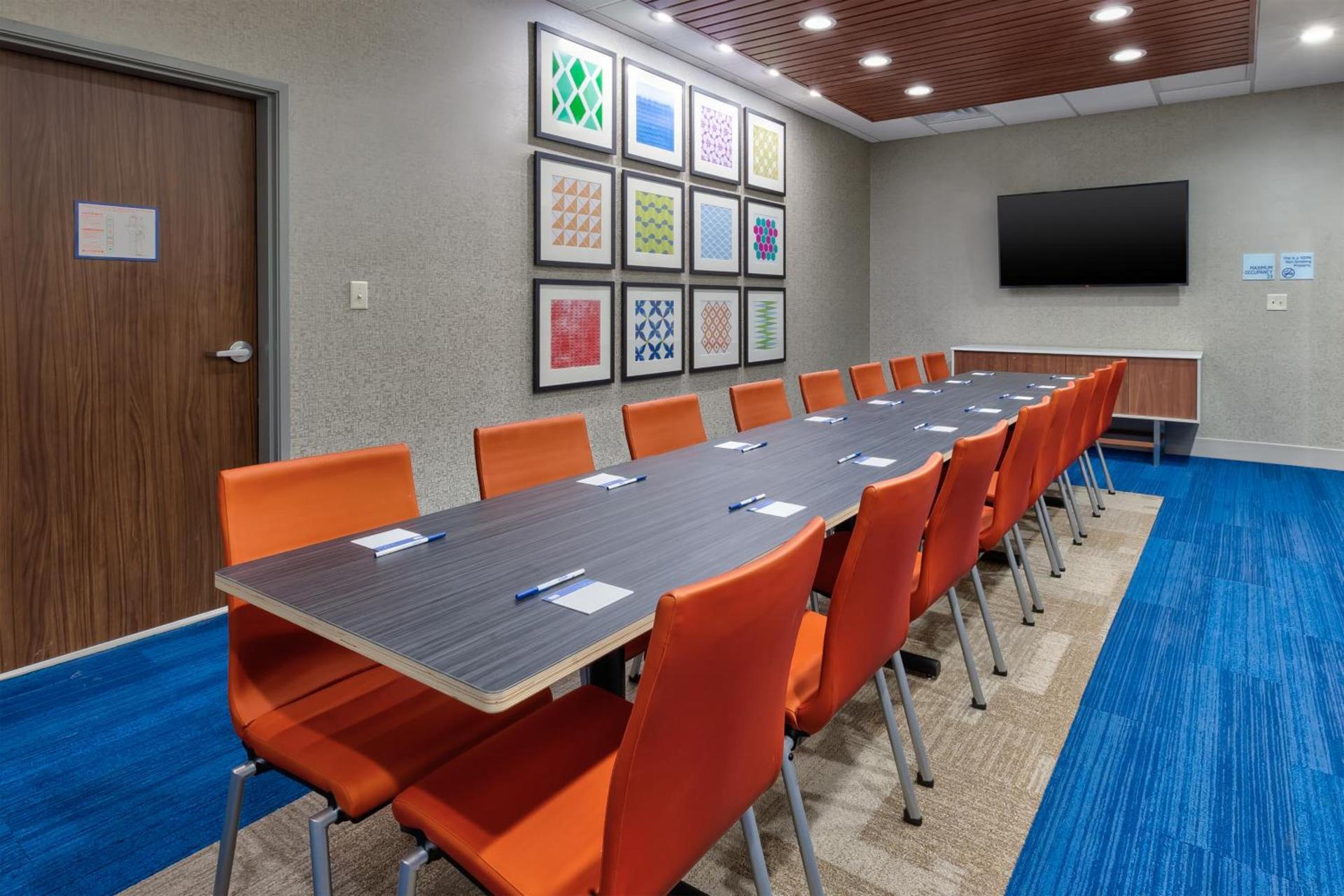 Holiday Inn Express & Suites Wooster by IHG photo 12