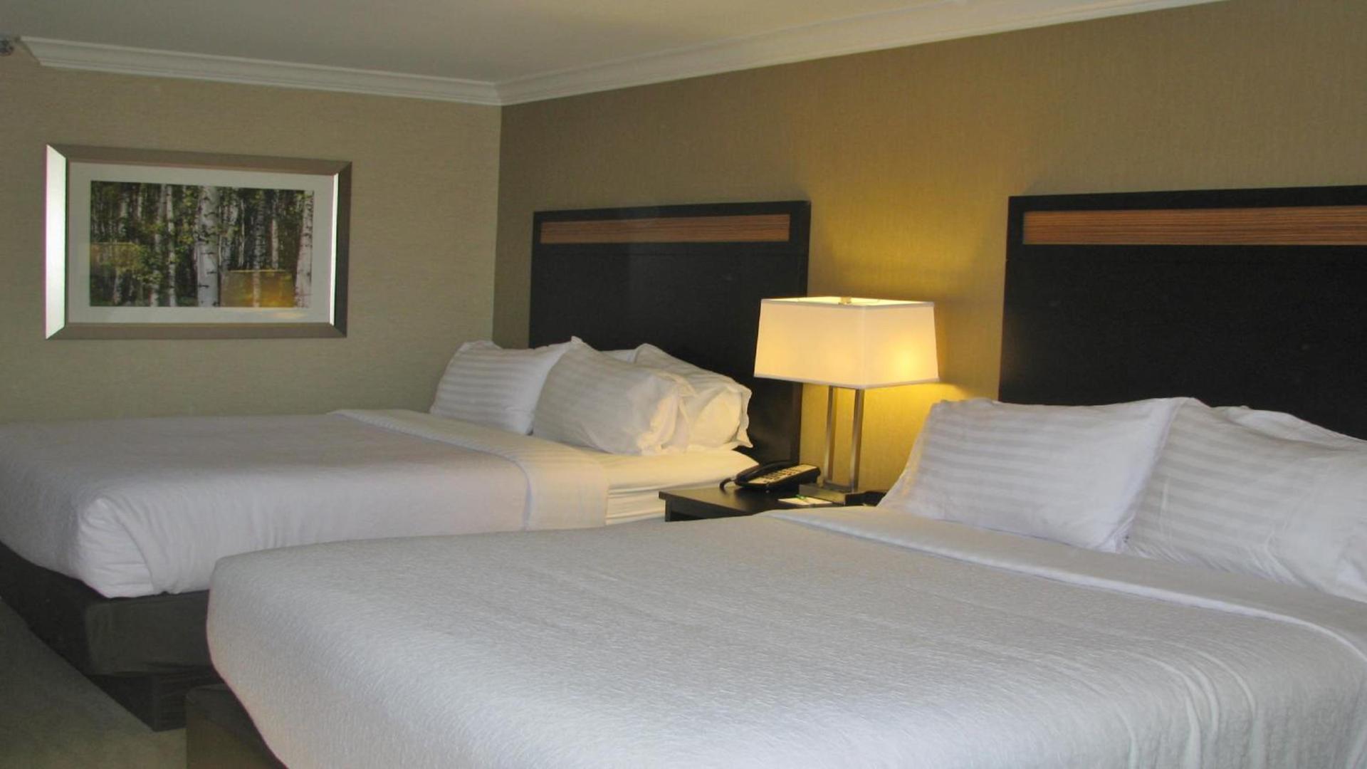Doubletree By Hilton Concord Downtown photo 27