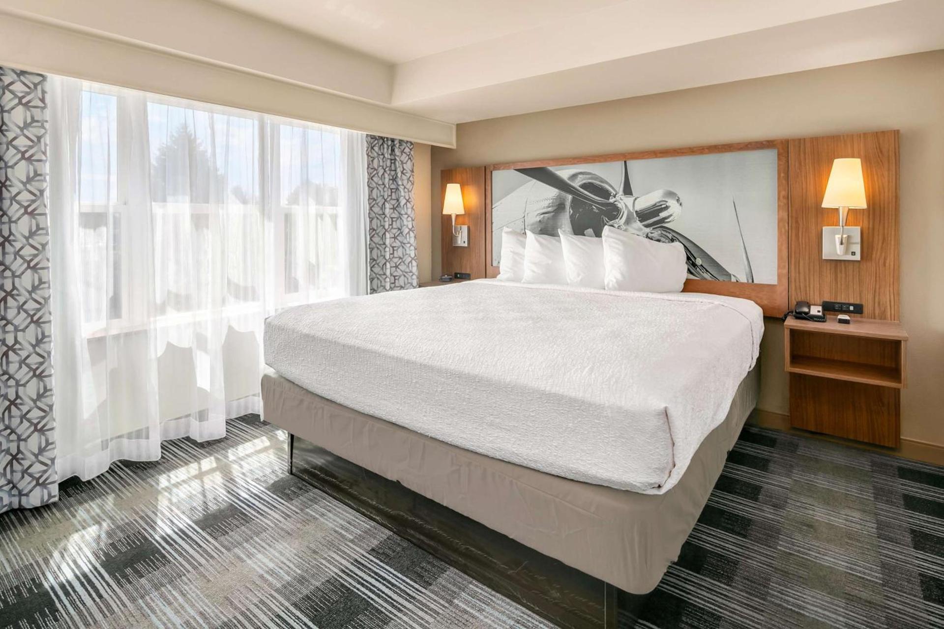 Executive Residency by Best Western Navigator Inn & Suites photo 16