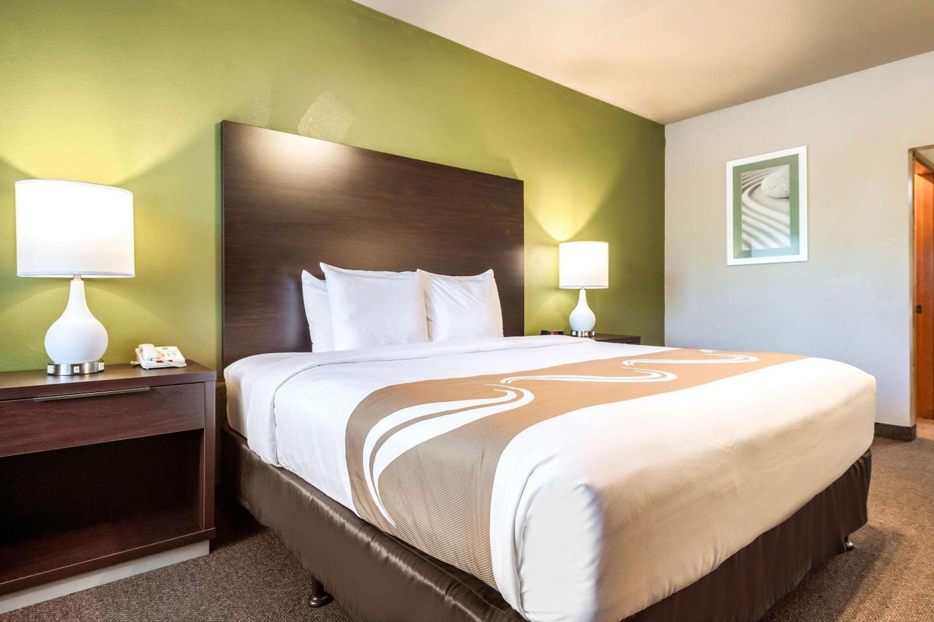 Quality Inn & Suites Bainbridge Island photo 15