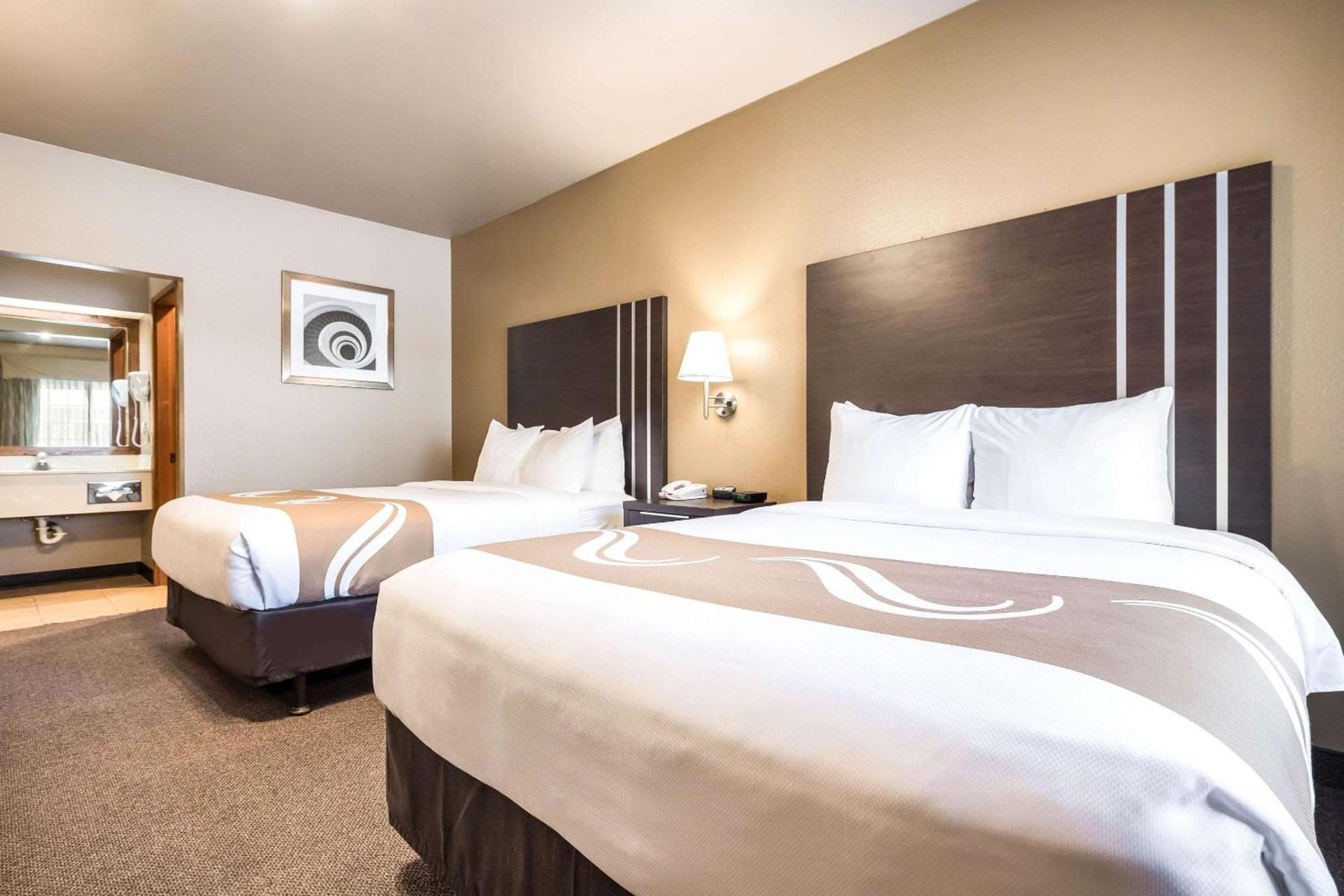 Quality Inn & Suites Bainbridge Island photo 18