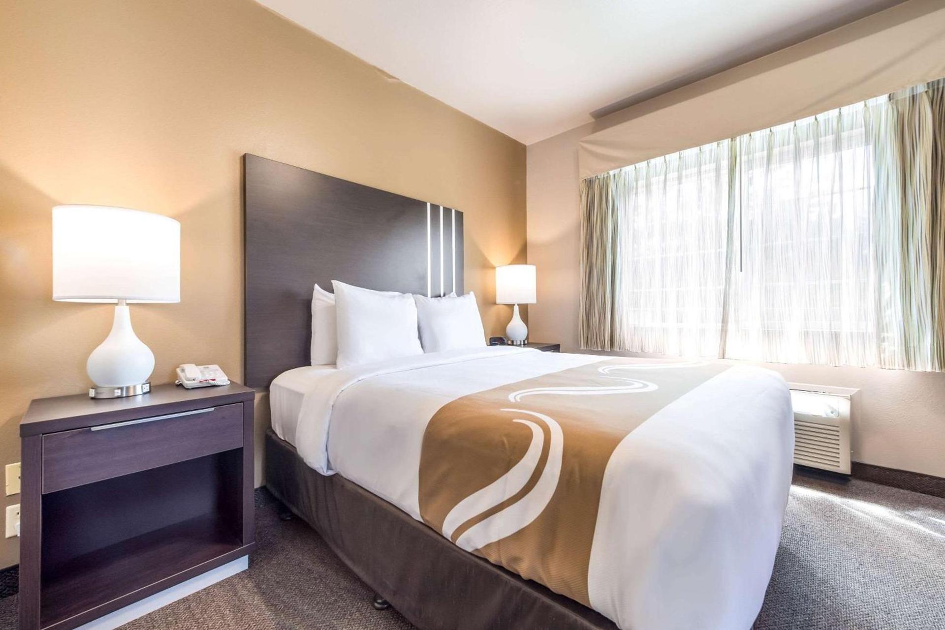 Quality Inn & Suites Bainbridge Island photo 38